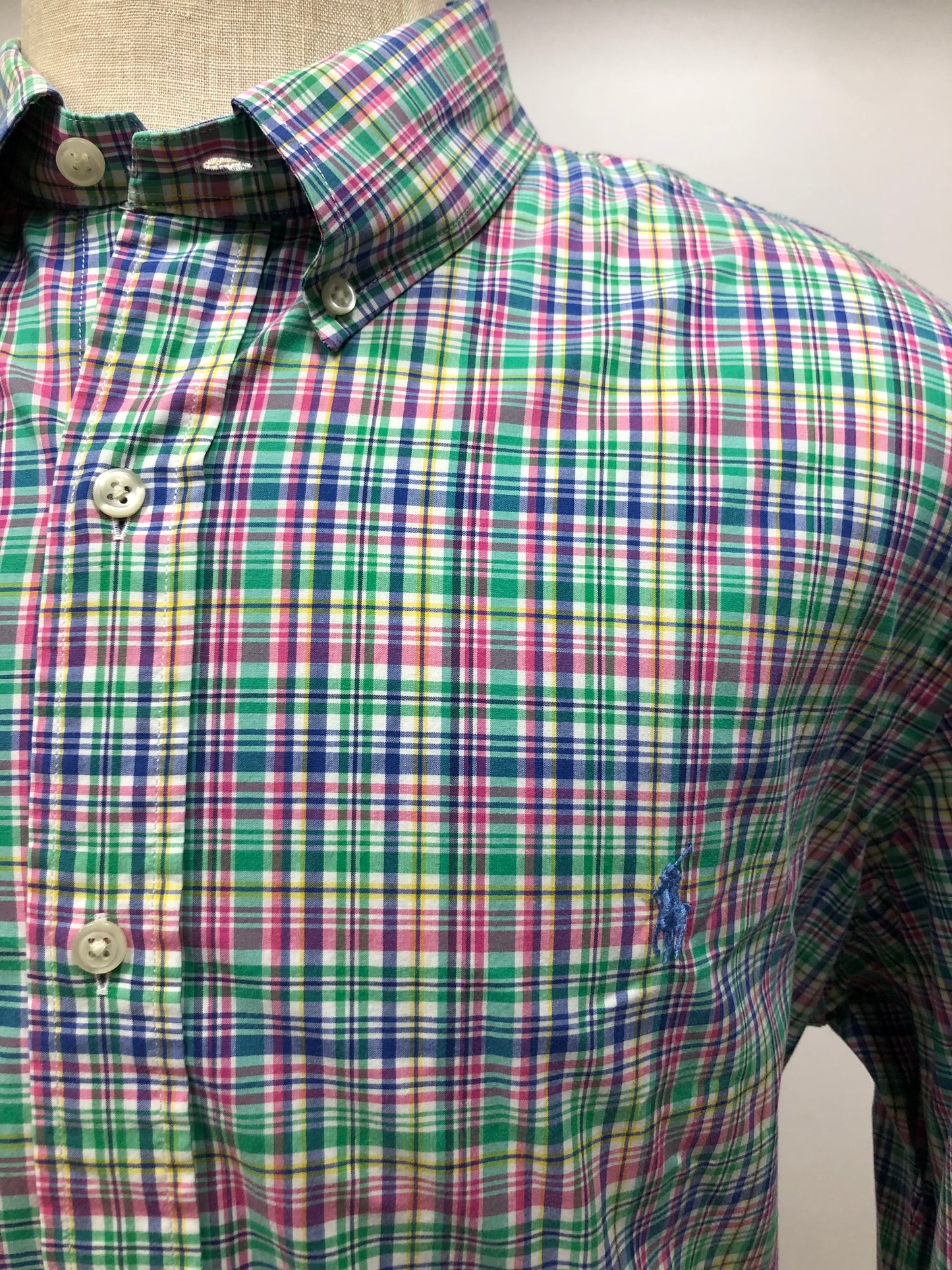 Camisa Polo Ralph Lauren 🏇🏼 con patrón de cuadros multicolor Talla XXL Entalle Regular