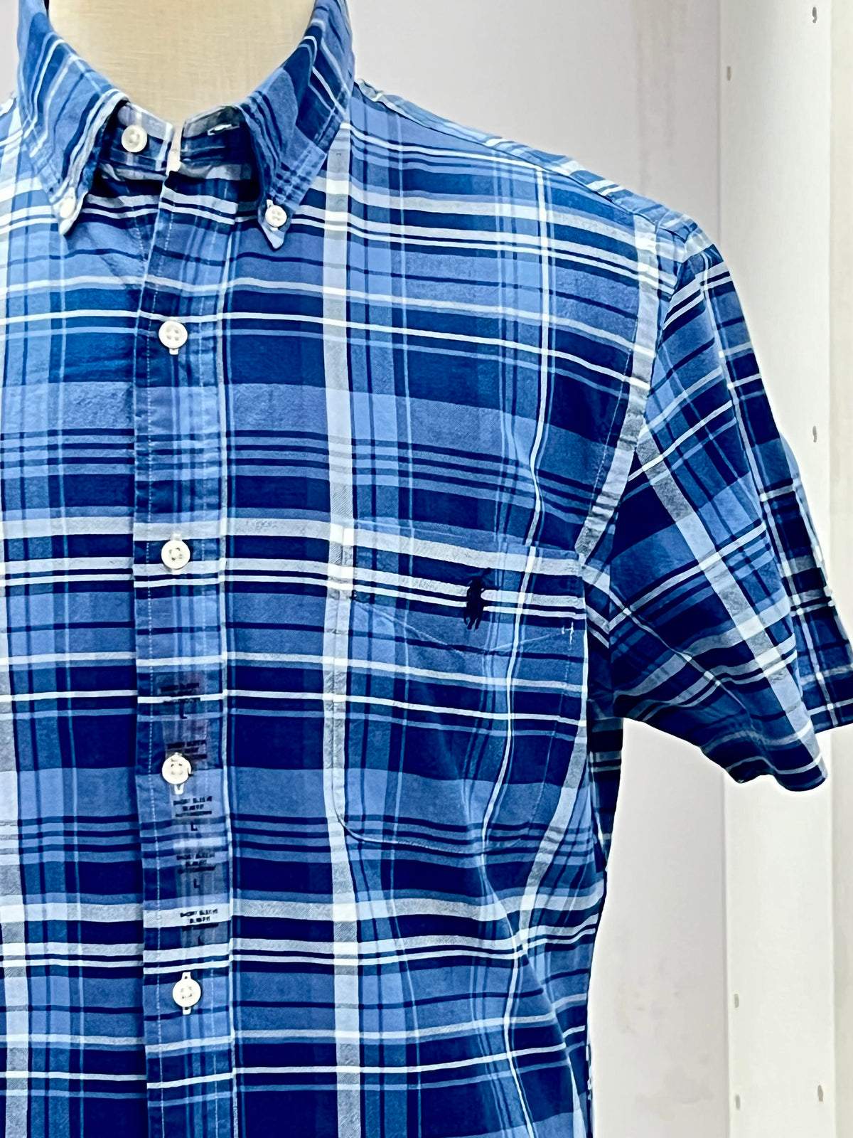 Camisa de botones Polo Ralph Lauren 🏇🏼 Oxford de cuadros en color azul, celeste y blanco Talla L Entalle Slim Fit