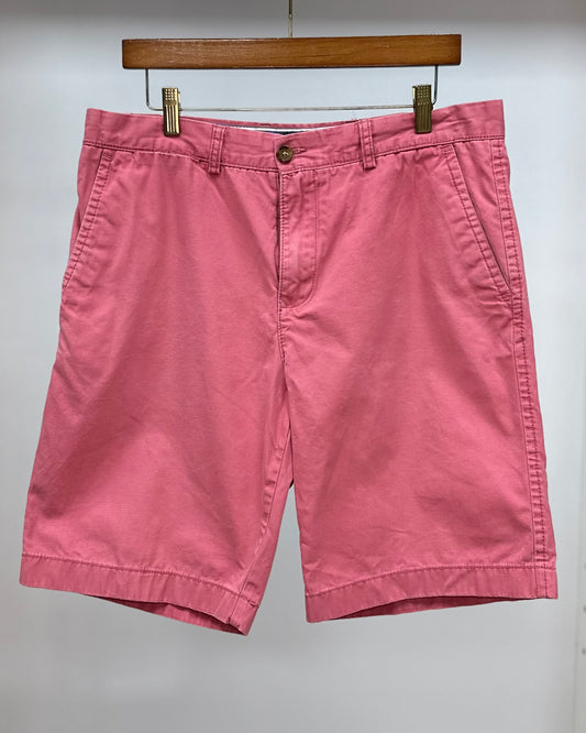 Short Casual Tommy Hilfiger 🇺🇸 color Rosado magenta talla 34