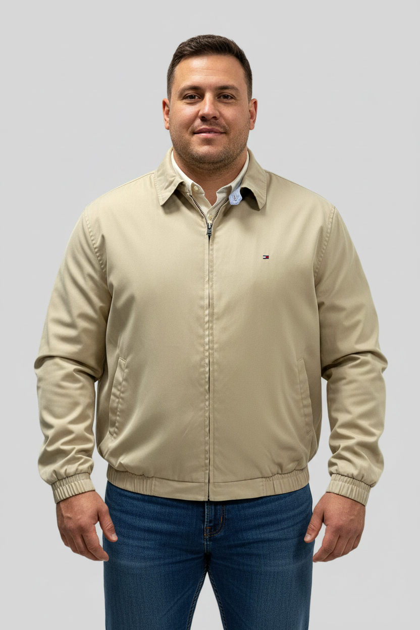 Chaqueta Tommy Hilfiger 🇺🇸 color beige y logo tradicional Talla XL