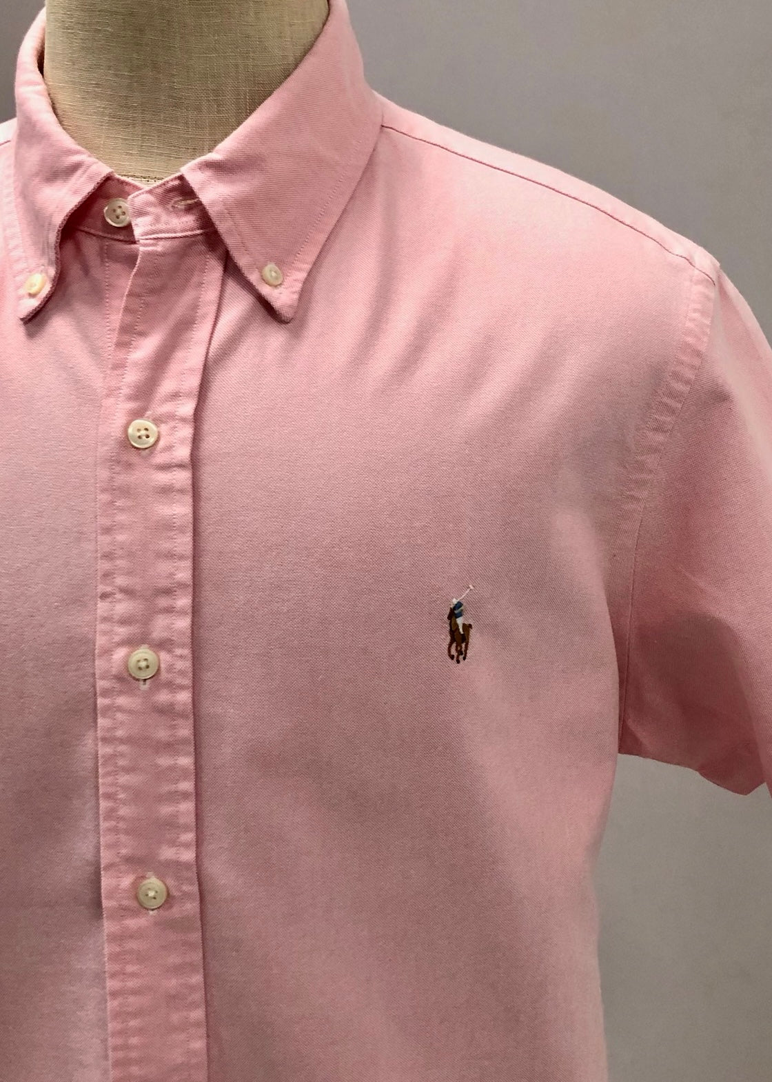 Camisa de botones Polo Ralph Lauren 🏇🏼 Oxford en color rosado claro Talla XL Entalle Clásico