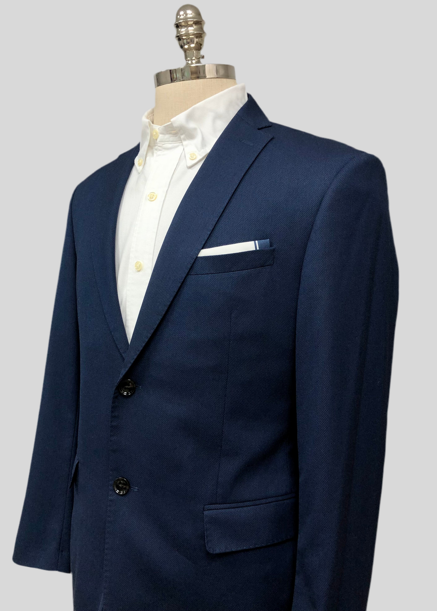 Chaqueta Blazer Zara 🇪🇸 de Corte Slim Fit en tono azul navy Talla Large (42)