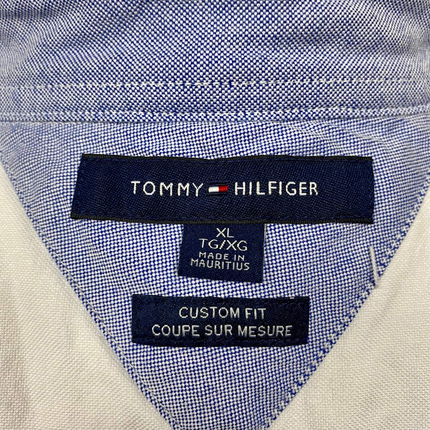 Camisa de botones Tommy Hilfiger 🇺🇸 color blanco Talla XL Entalle Custom Fit (ver descripción)