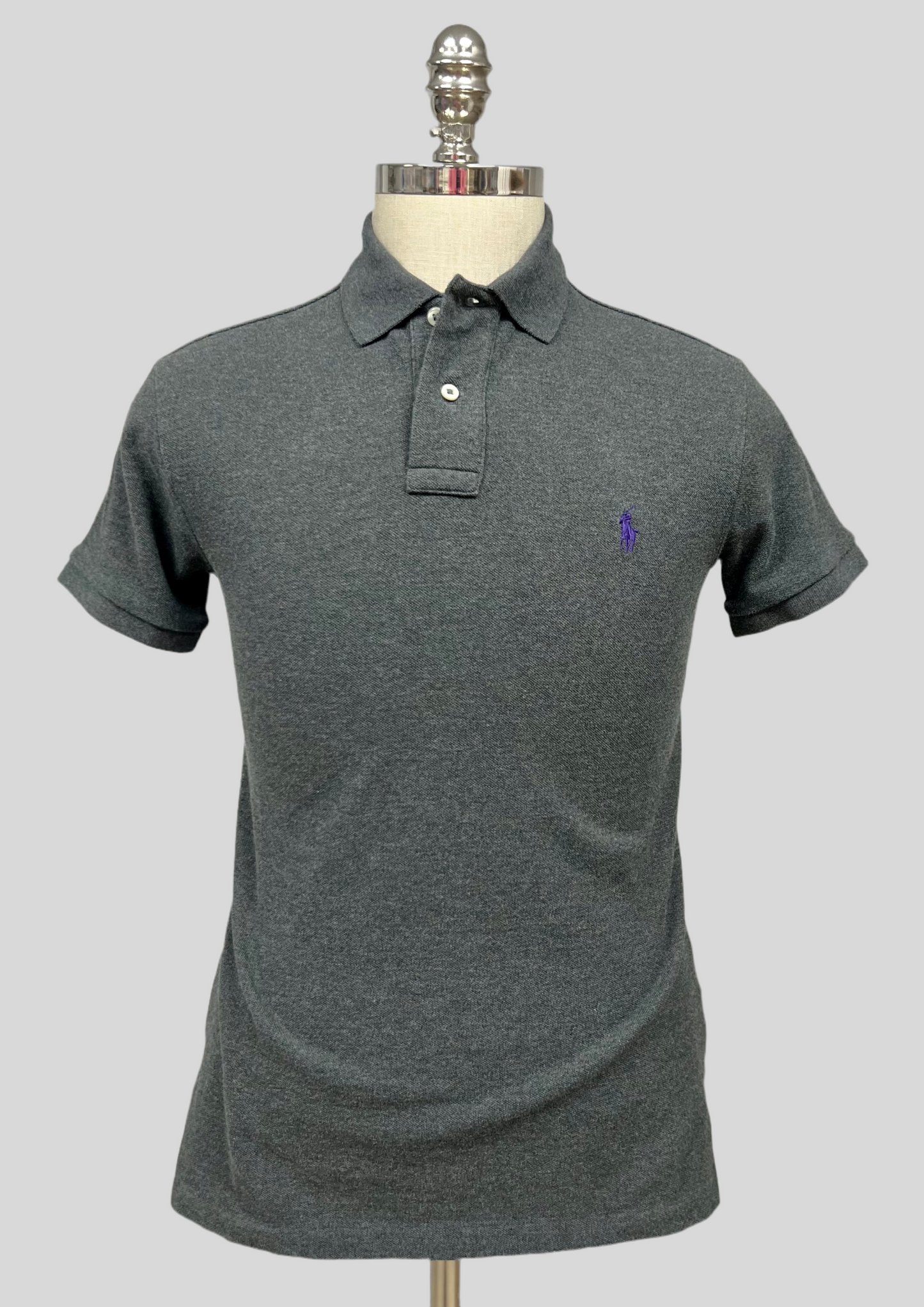Camiseta Polo Ralph Lauren 🏇🏼 color gris oscuro Talla S Custom Fit