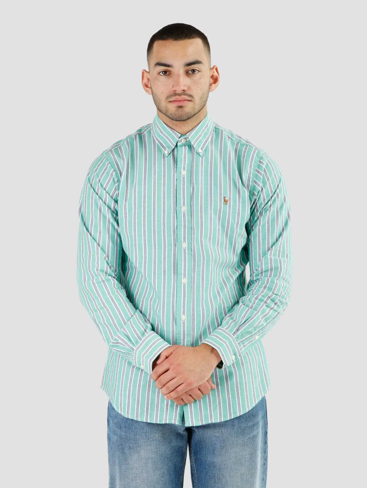 Camisa Polo Ralph Lauren 🏇🏼 color verde claro con patron de rayas en color gris y blanco Talla XXL Entalle Clásico