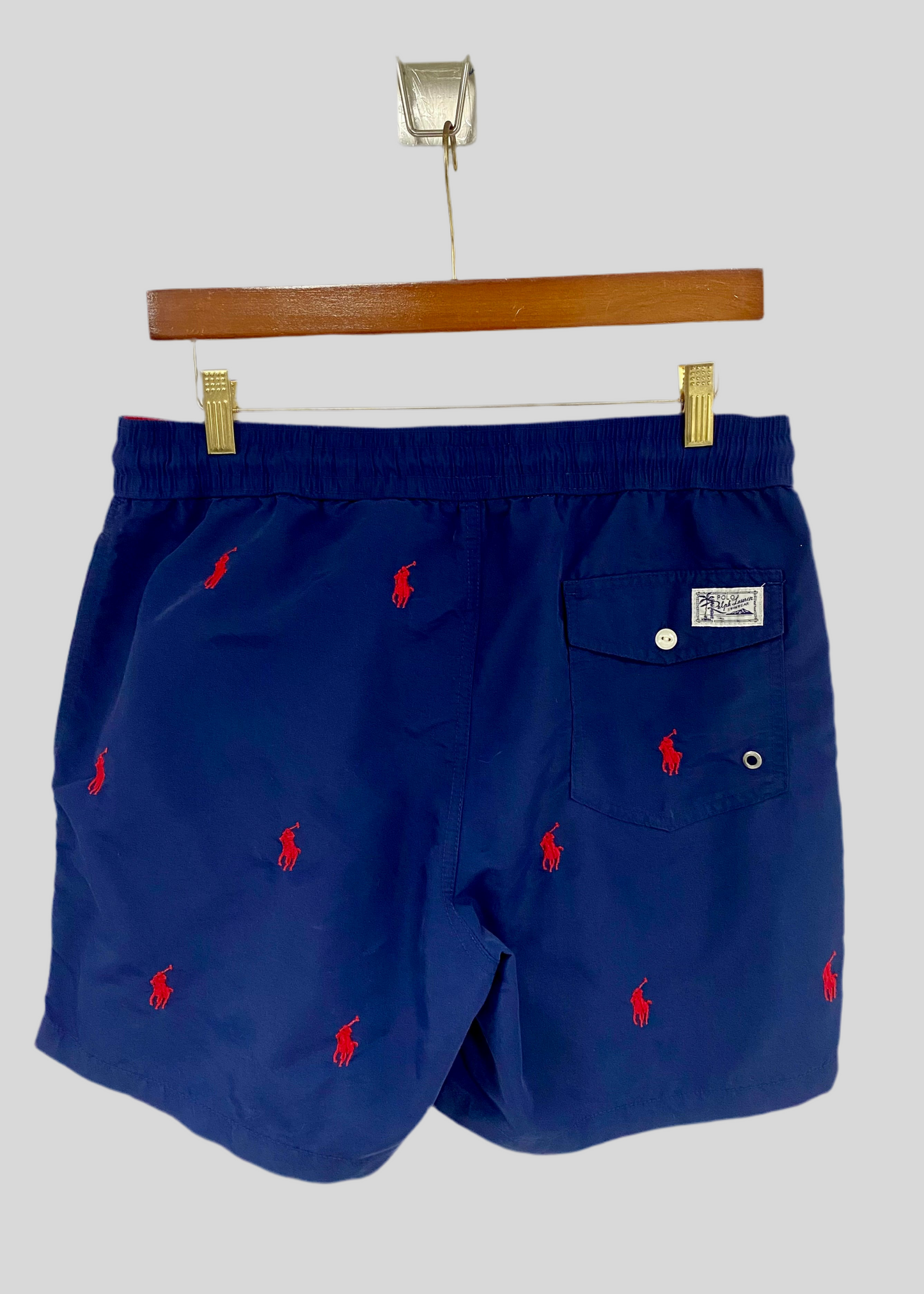 Short de baño Polo Ralph Lauren 🏇🏼 color azul navy con diseño de logos en rojo talla S