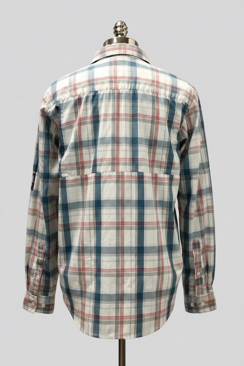 Camisa Columbia 🔹 Color blanco de cuadros en color azul, rojo y gris Talla L