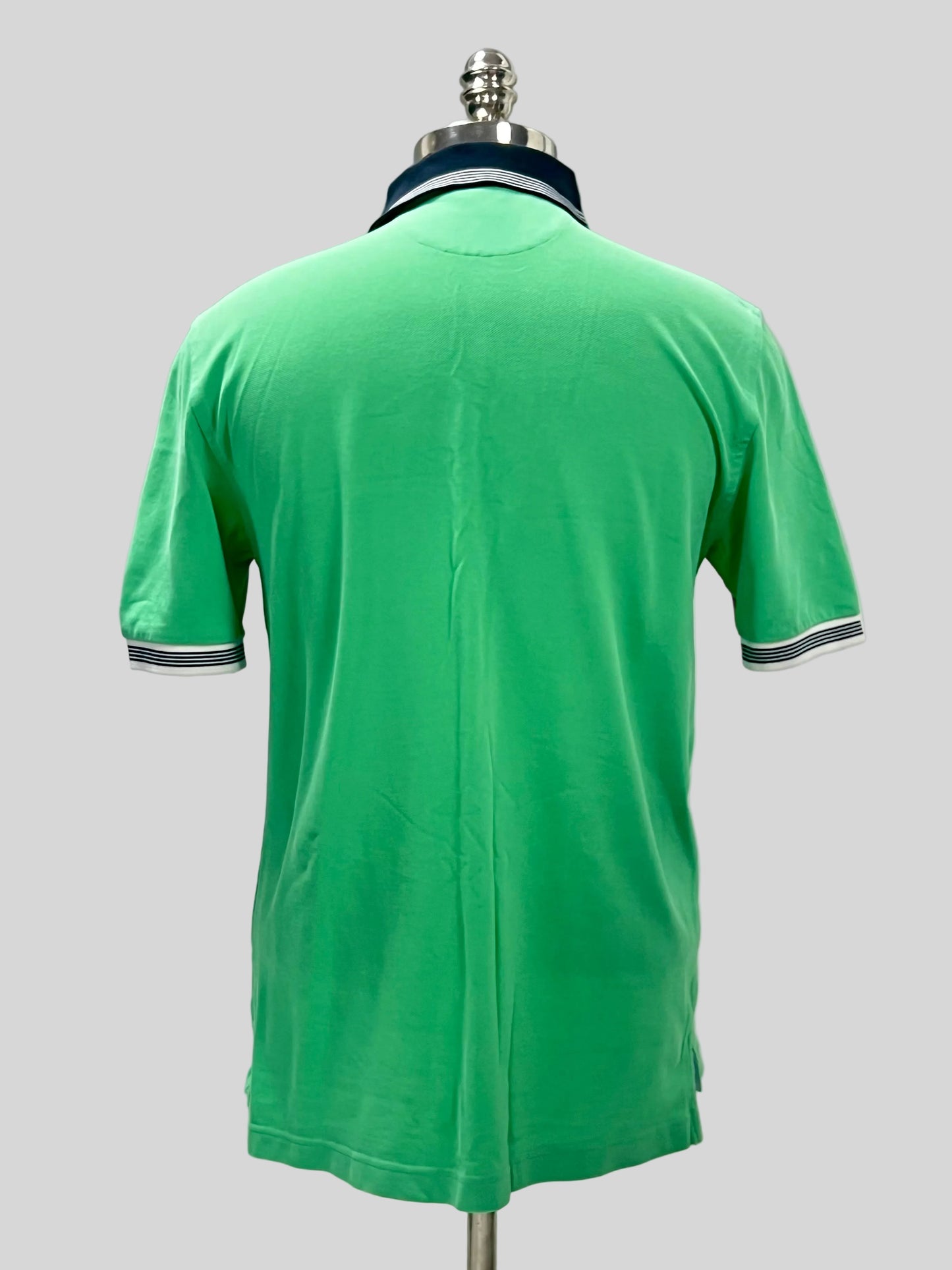 Camiseta Polo Brooks Brothers 🐑 color verde y cuello azul Talla S Entalle Regular