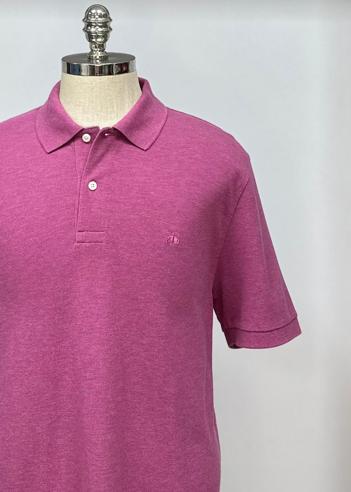 Camiseta Polo Brooks Brothers 🐑 color rosado oscuro Talla XXL Entalle Regular