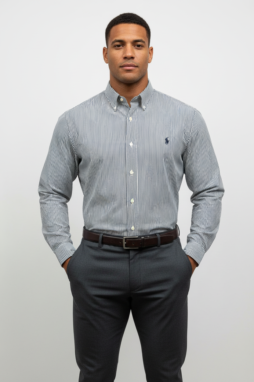 Camisa Polo Ralph Lauren 🏇🏼 color blanco con patron de rayas finas en color negro Talla L Entalle Regular