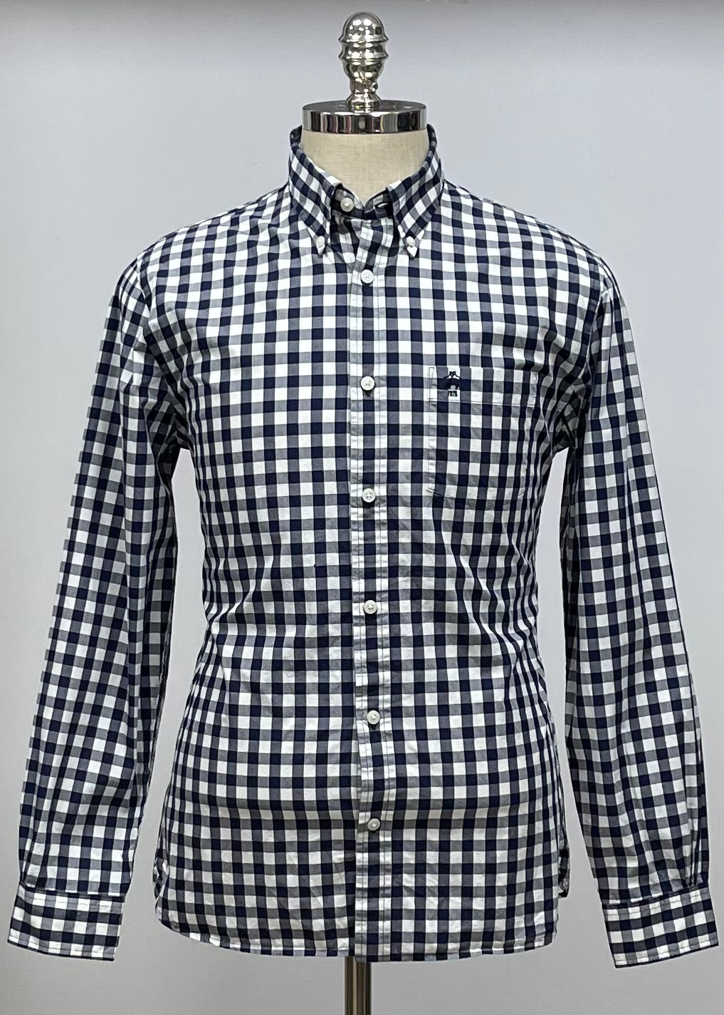 Camisa Brooks Brothers 🐑 con patron de cuadros gingham en negro y blanco Talla M Entalle Regular