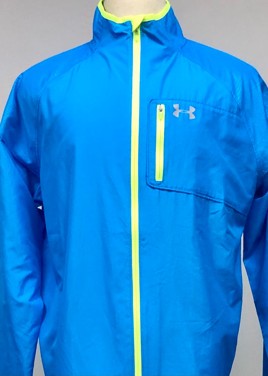 Jacket Under Armour 🏋🏽 color azul intenso con zíper completo color verde intenso y logo en color plateado Talla L