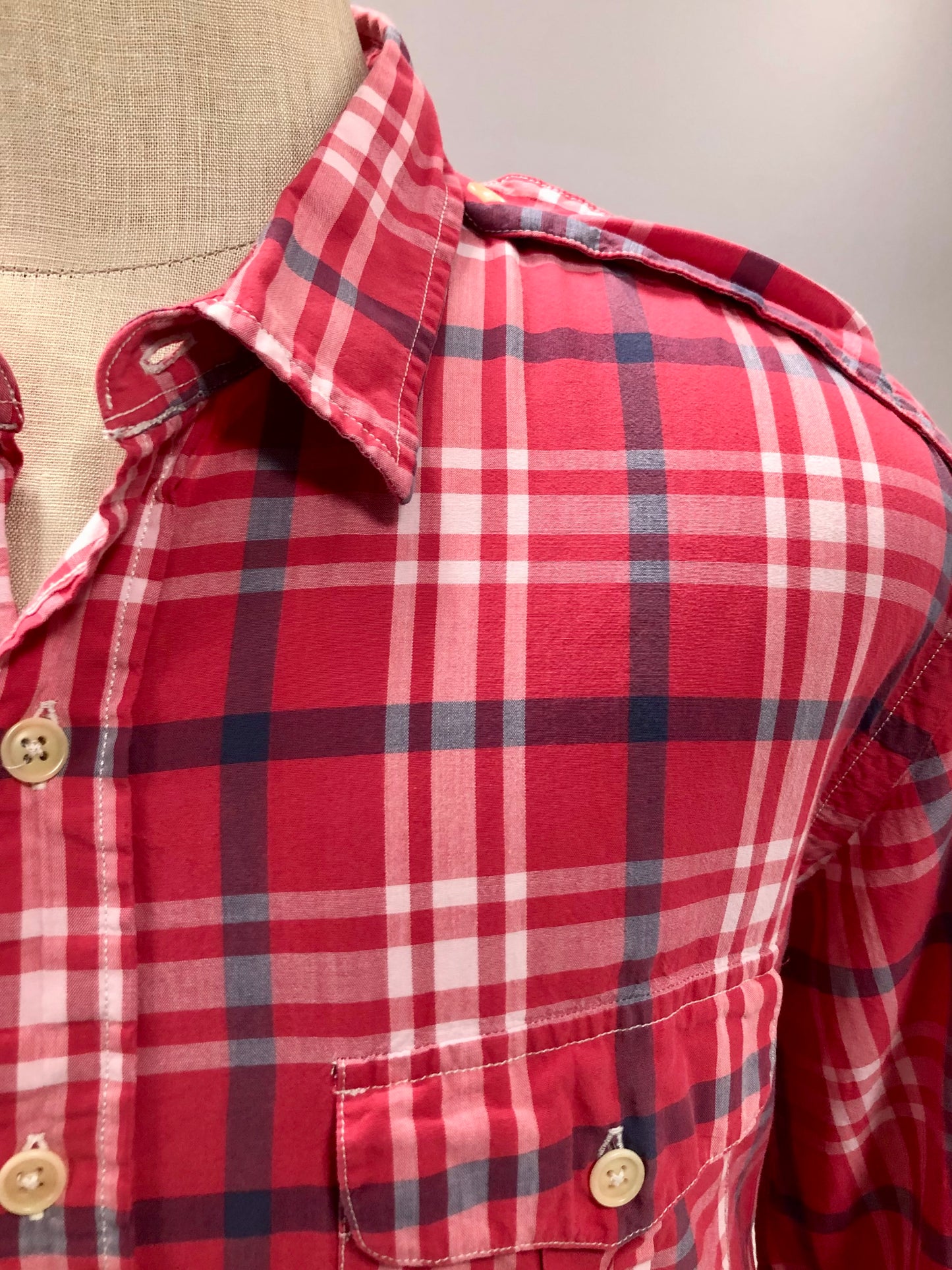 Camisa Polo Ralph Lauren 🏇🏼 Color rojo con patron de cuadros en color azul y blanco Talla XXL Entalle Regular