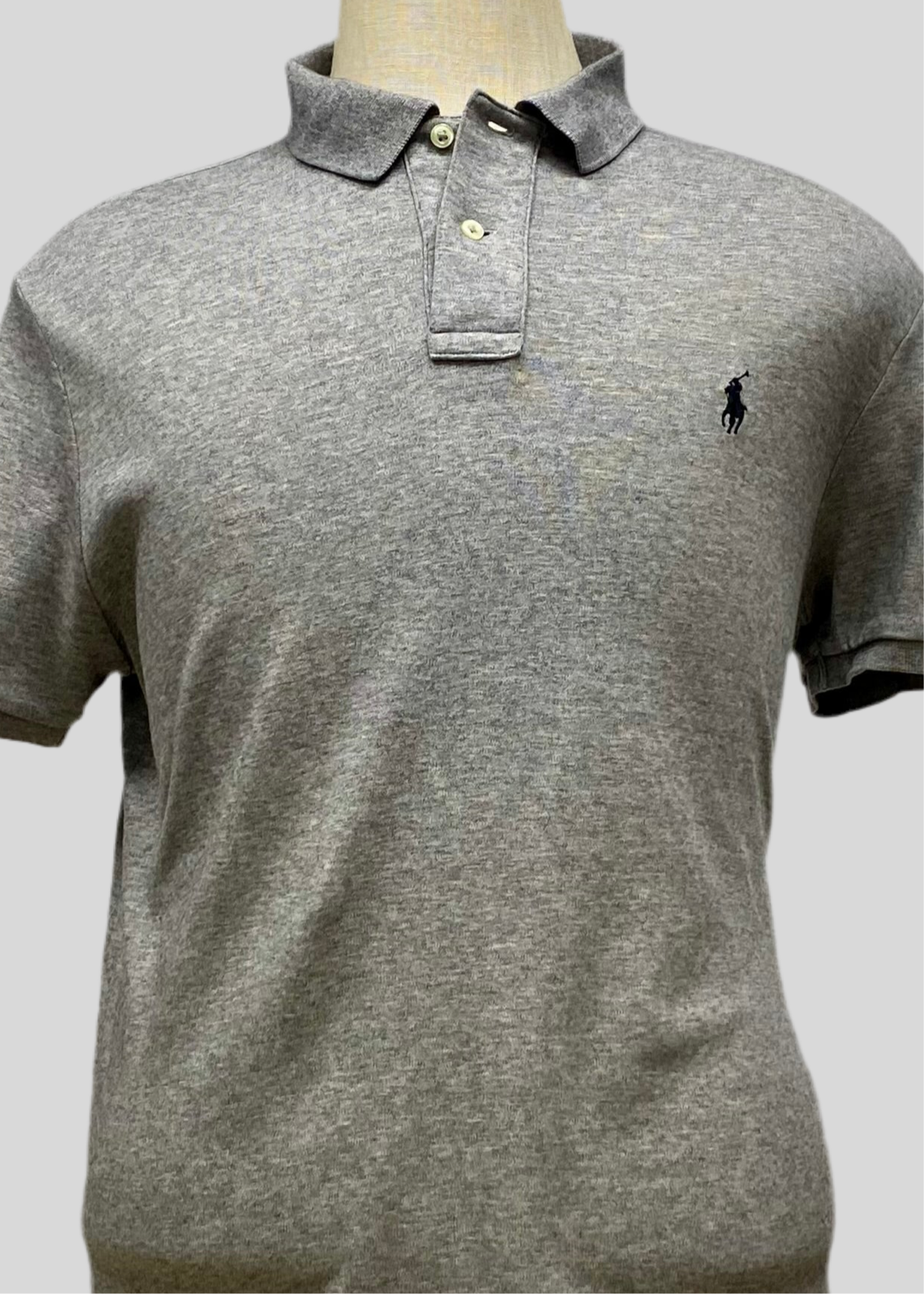 Camiseta Polo Ralph Lauren 🏇🏼color gris claro Talla L Entalle Regular