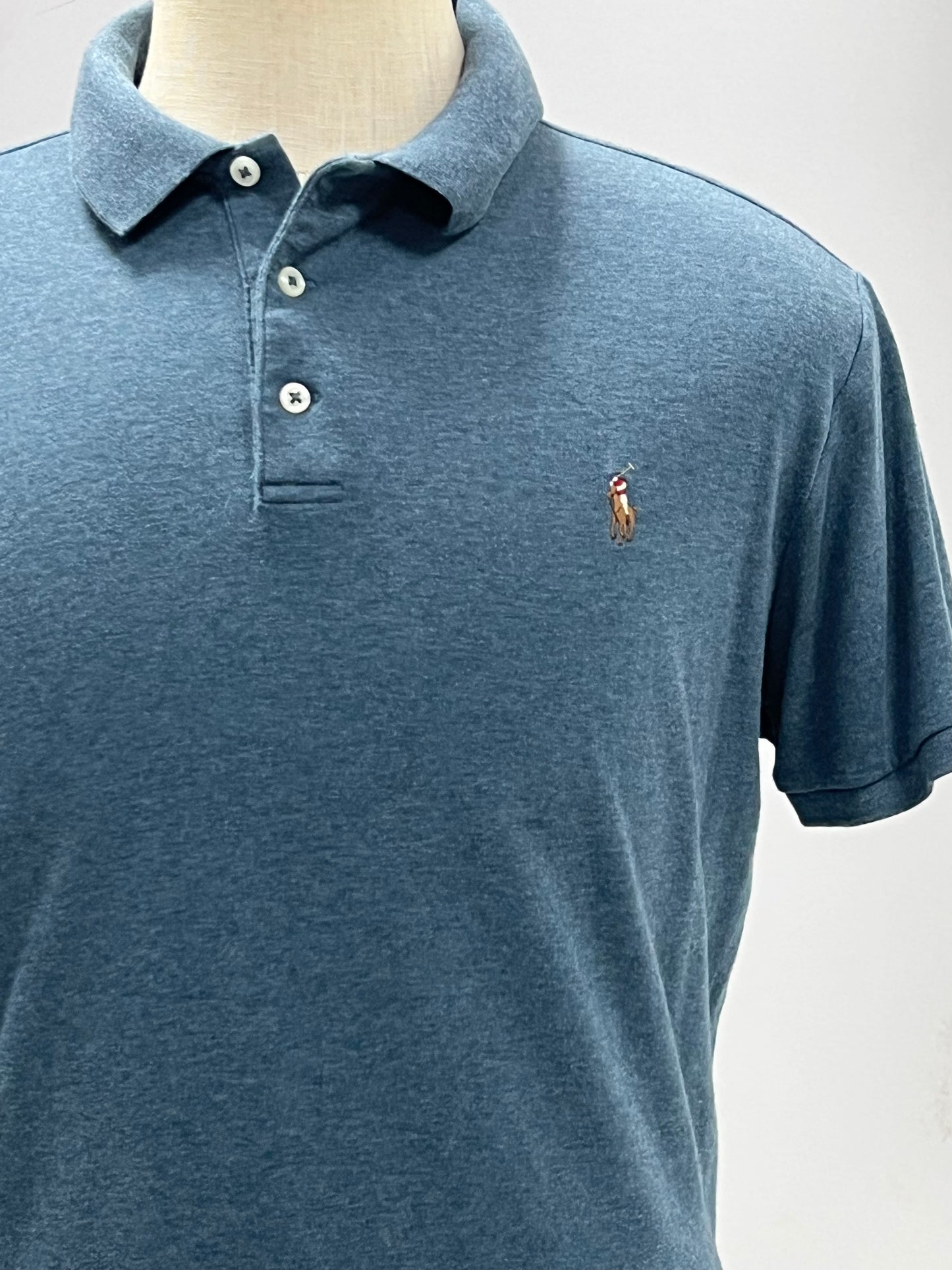 Camiseta Polo Ralph Lauren 🏇🏼 color azul grisáceo Talla L Entalle Custom Slim Fit (ver descripción)