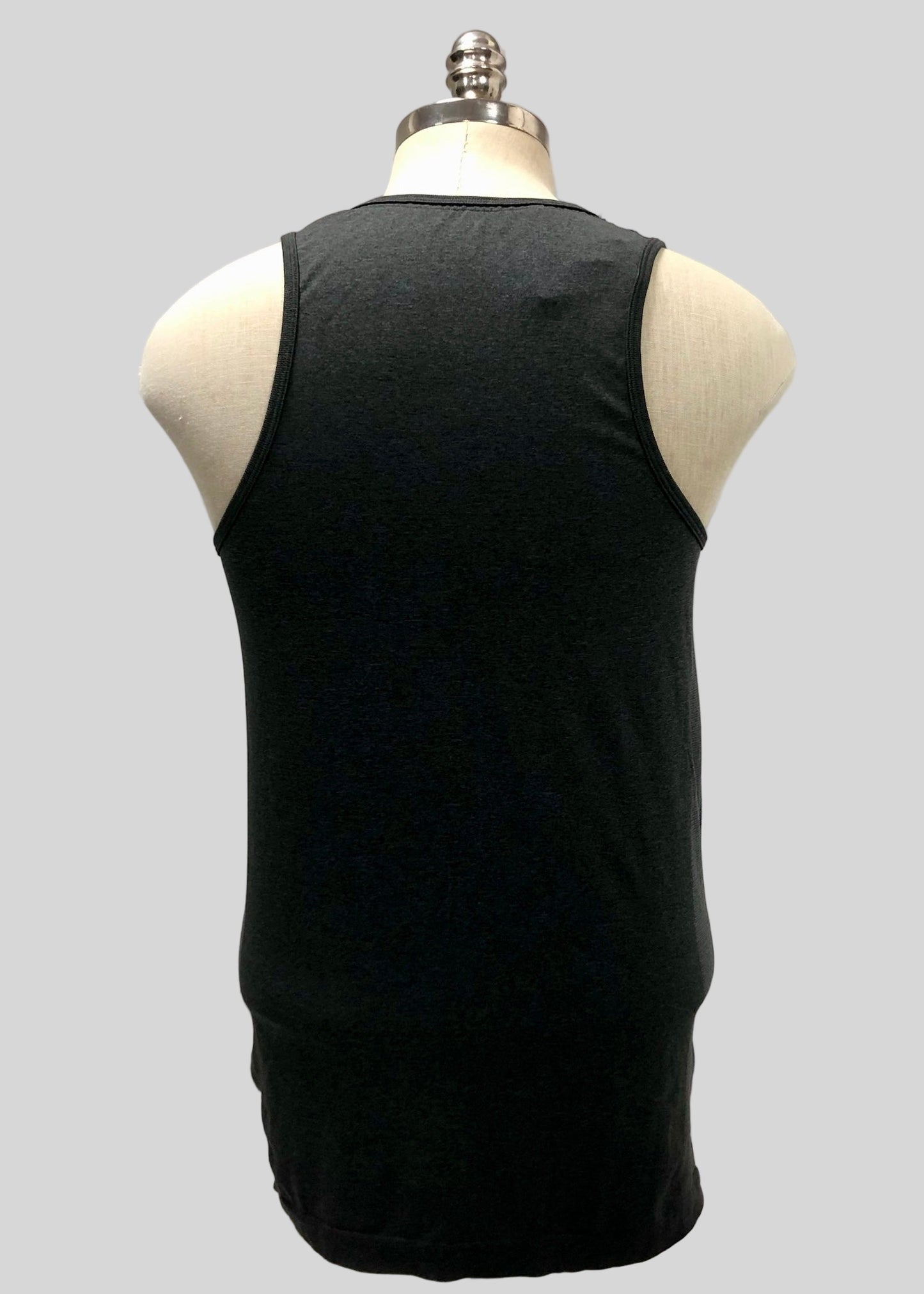 Camiseta de entrenamiento sin mangas Gymshark 🏋🏽 color negro y logo en blanco Talla S