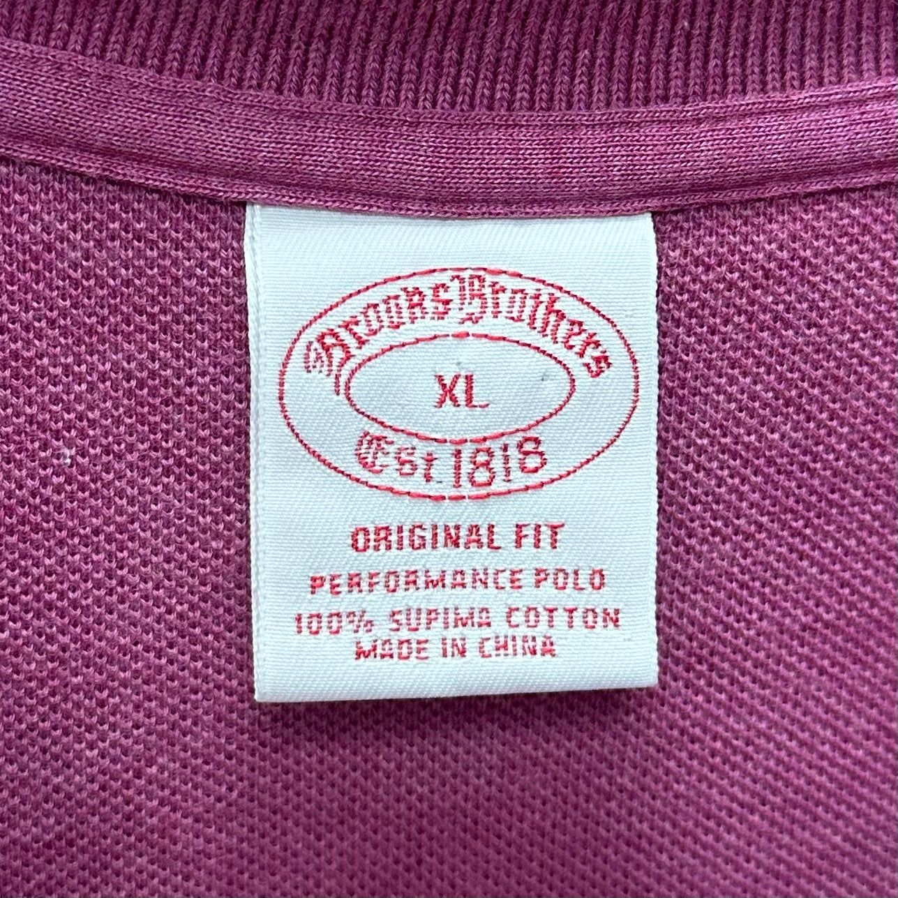 Camiseta Polo Brooks Brothers 🐑 color rosado oscuro Talla XXL Entalle Regular