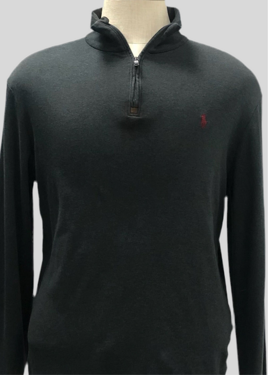 Sueter Jersey Polo Ralph Lauren 🏇🏼 color gris oscuro con logo en rojo Talla L (ver descripción)