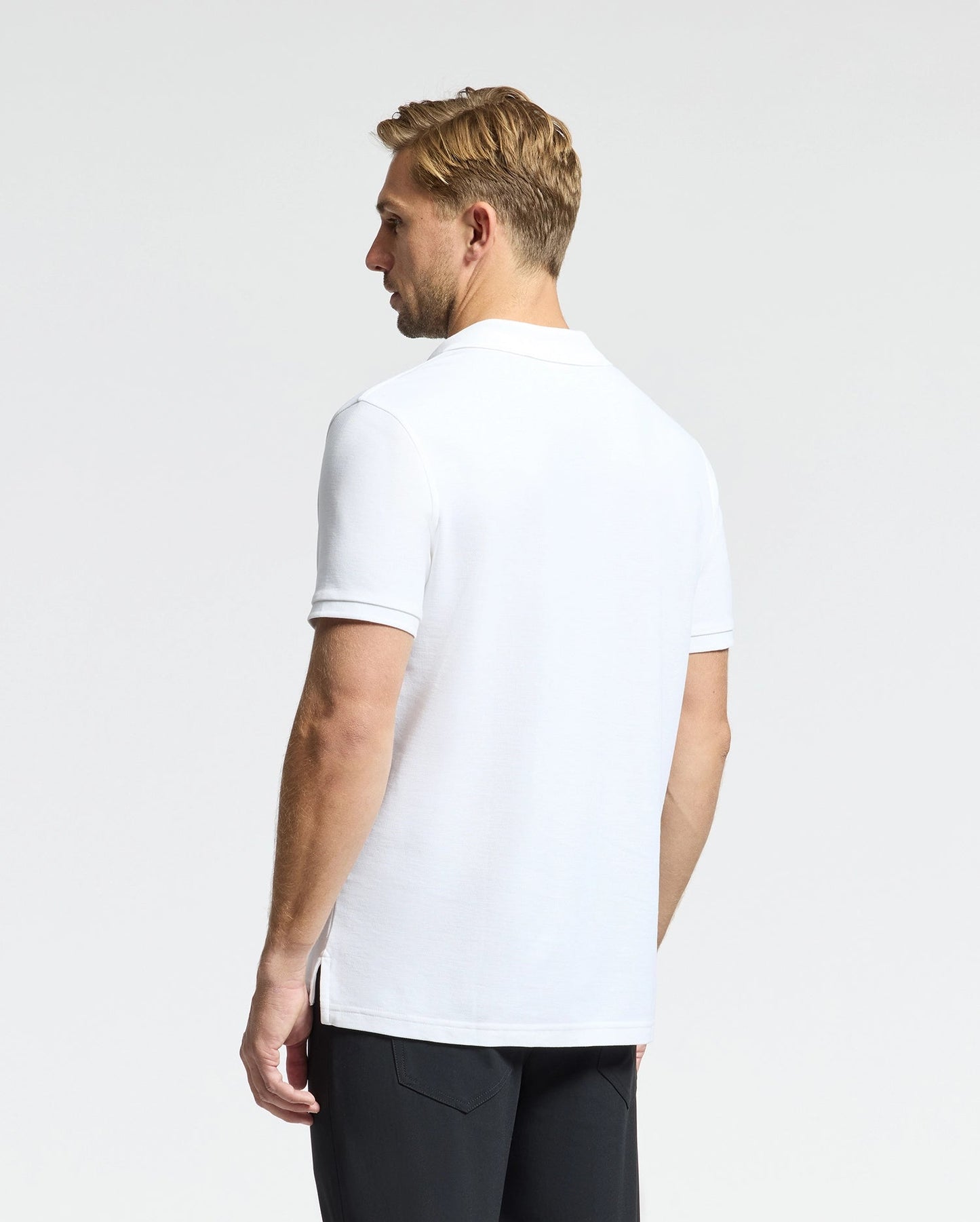 Camiseta Polo Psycho Bunny 🐰  color blanco clásico Talla 5XL Entalle Regular