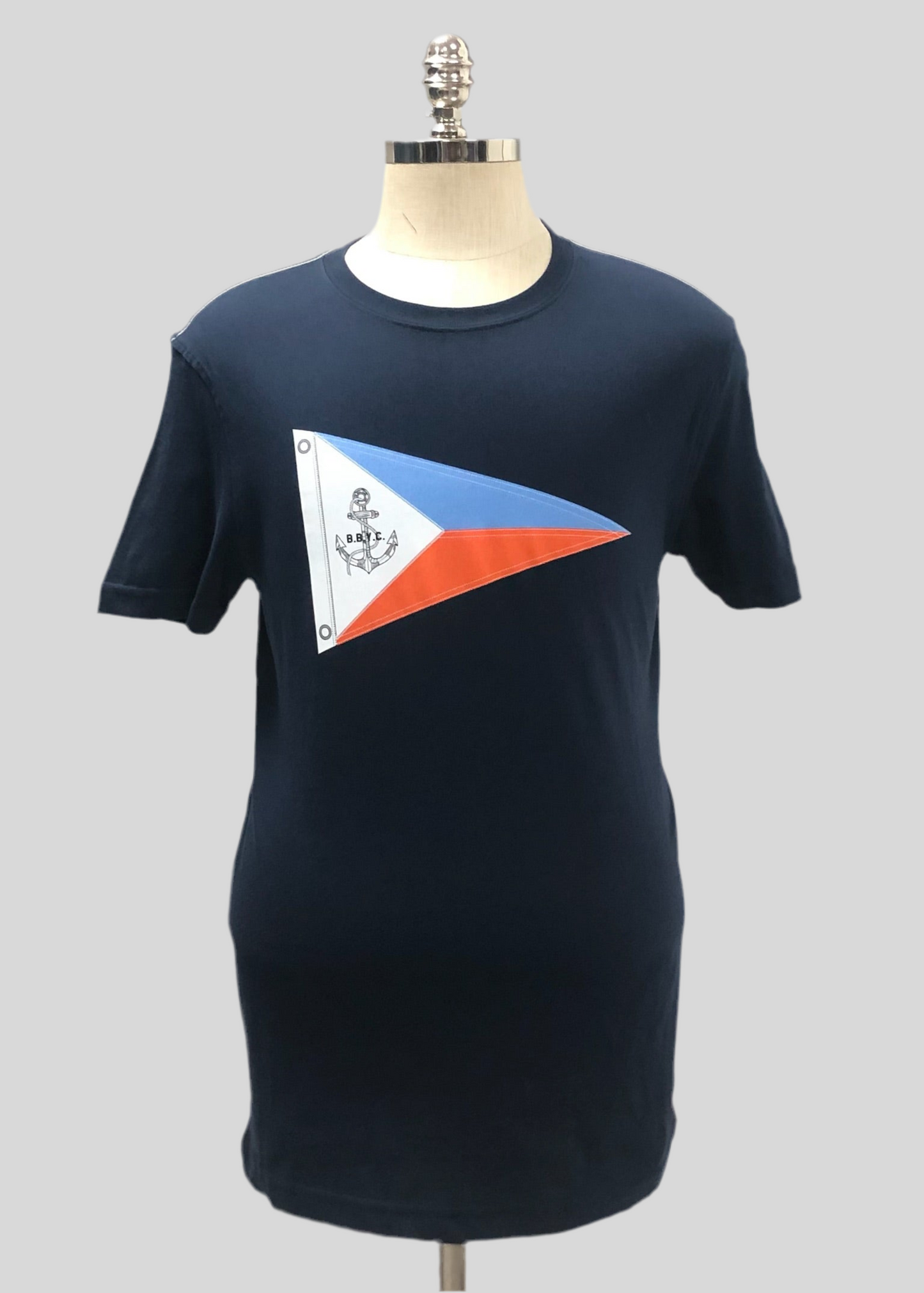 Camiseta cuello redondo Brooks Brothers 🐑 color azul navy y diseño de bandera nautica Talla S