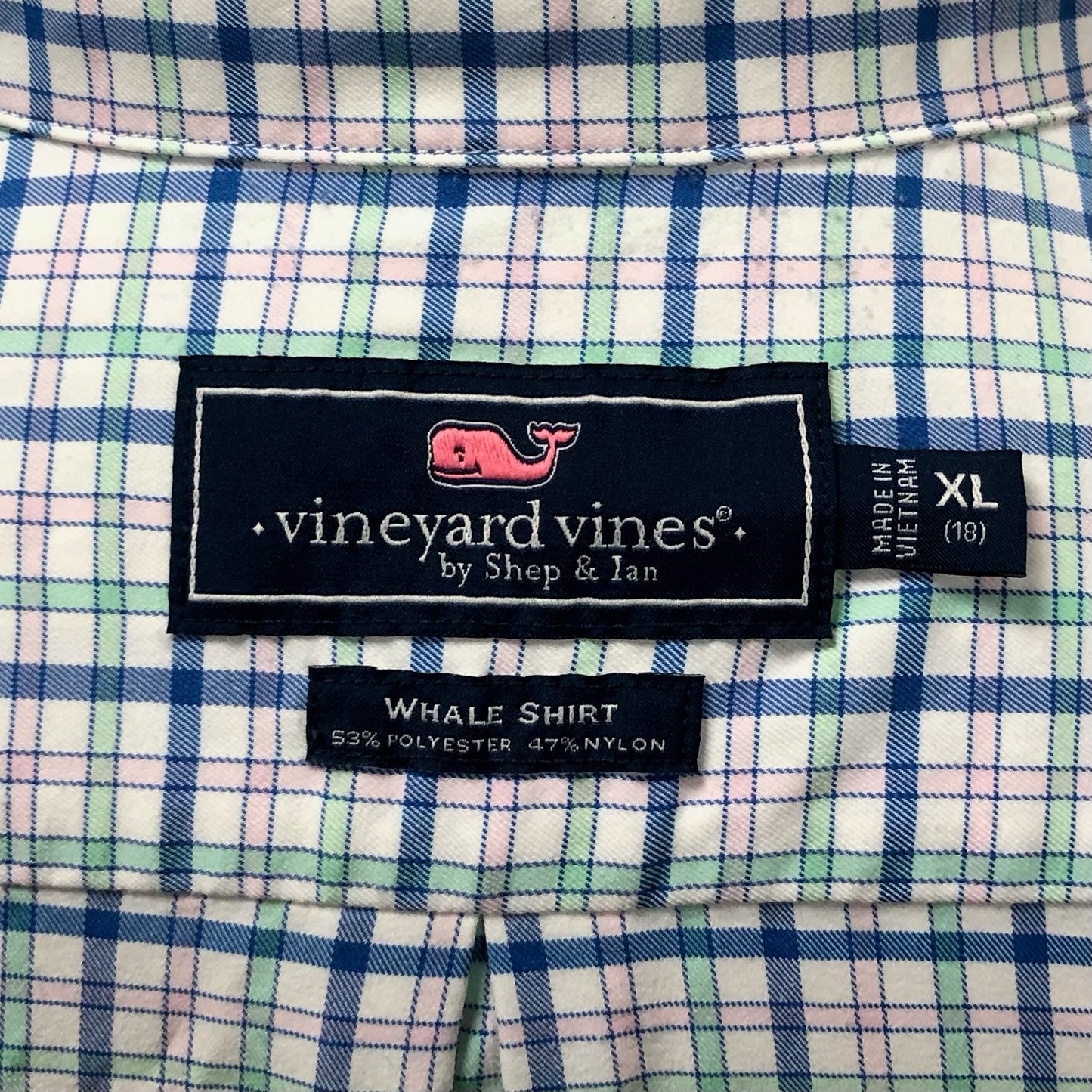 Camisa de niño Vineyard Vines 🐳 color blanco de cuadros en color turquesa, azul y rosado Talla XL Entalle Regular