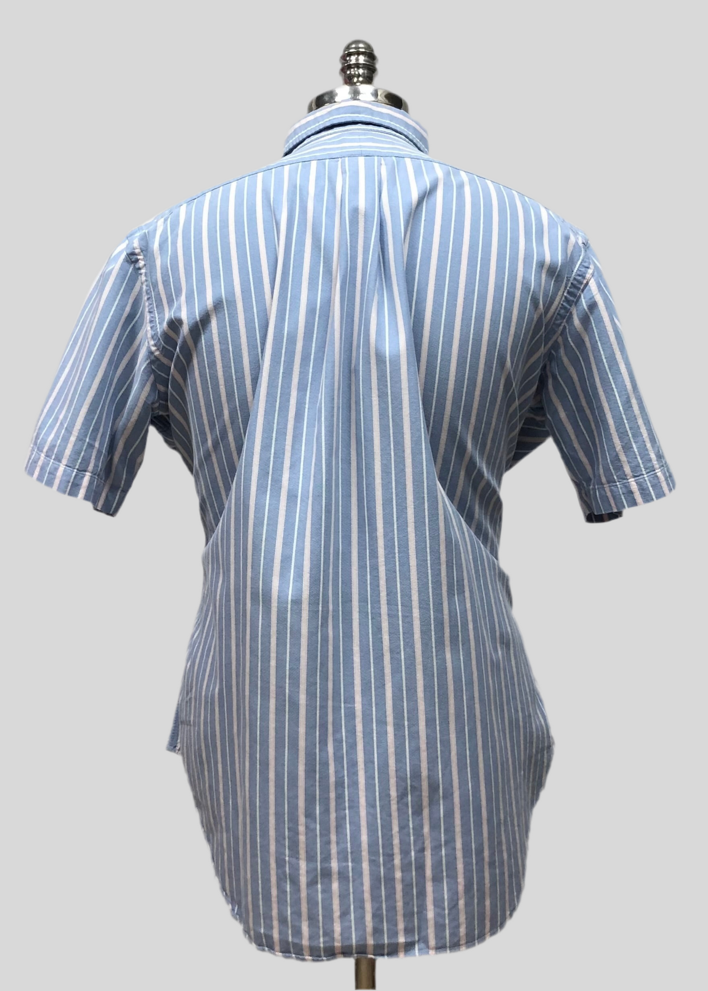 Camisa Polo Ralph Lauren 🏇🏼 Oxford con patron de rayas en color celeste, rosado y blanco Talla L Entalle Regular