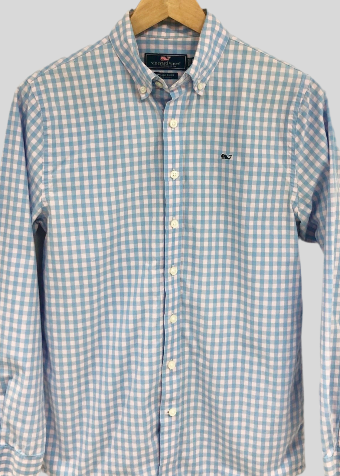 Camisa de niño Vineyard Vines 🐳 con patrón de cuadros en color rosado claro y celeste Talla L Entalle Regular