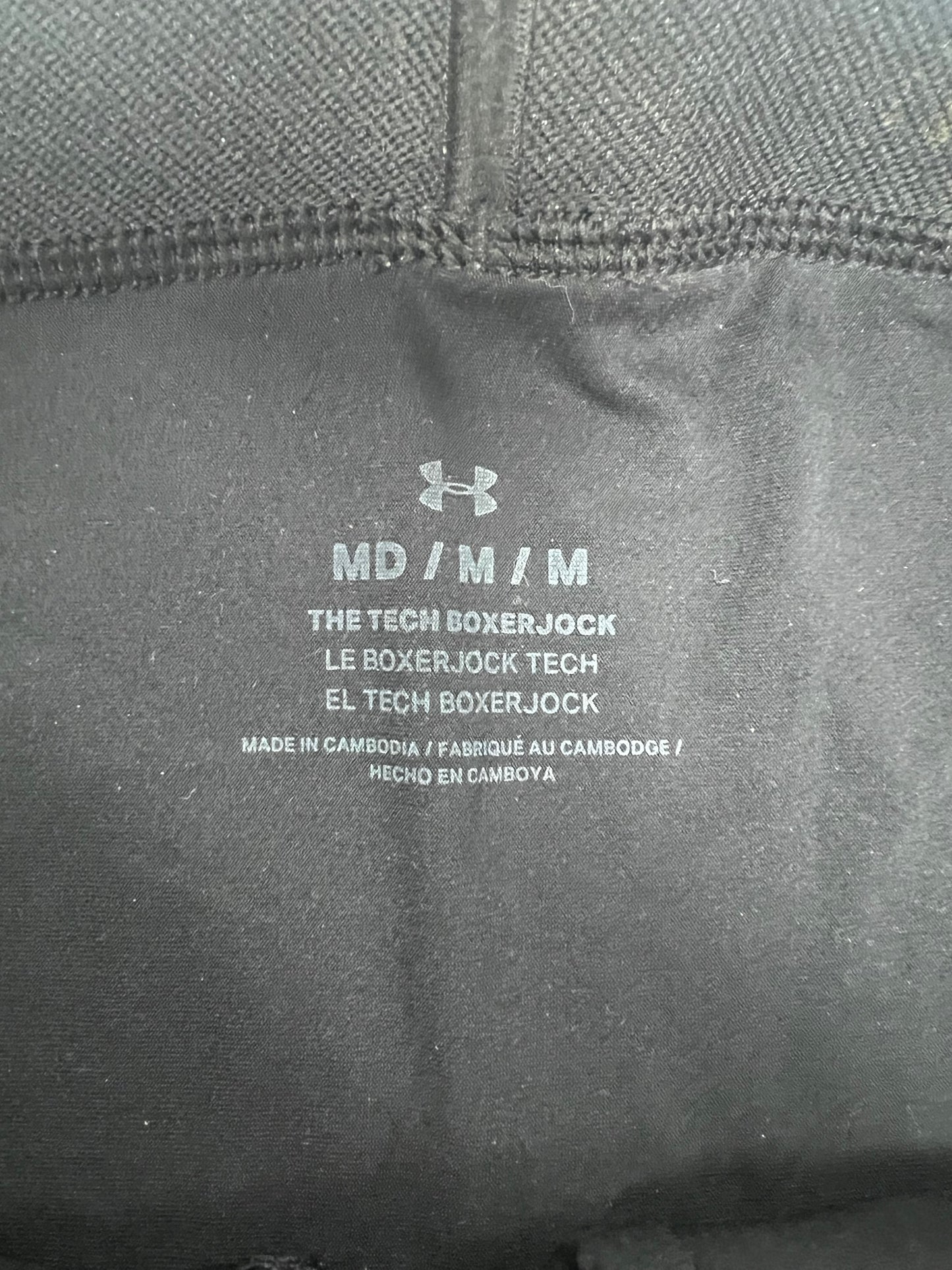 Boxers Briefs Under Armour 🏋🏽 Tela Performance Tech de 9” de largo color negro Talla M