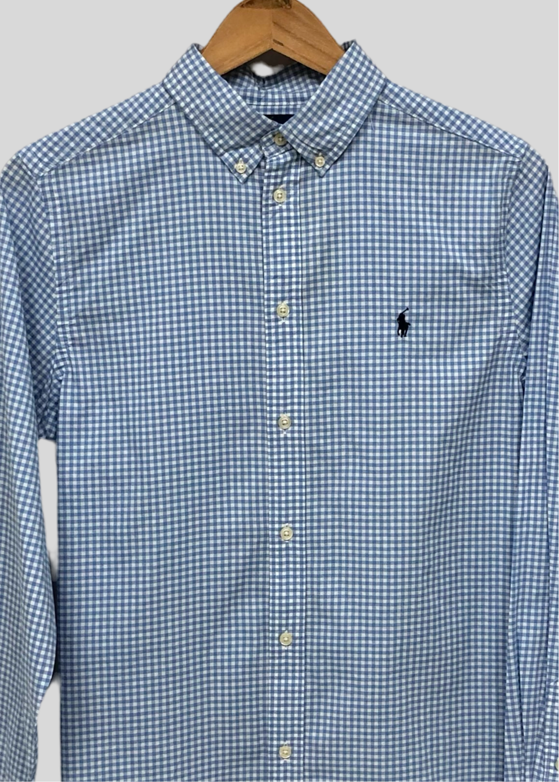 Camisa Polo Ralph Lauren 🏇🏼 color patron de cuadros gingham en celeste y blanco Talla L (14-16) de niño Entalle Regular