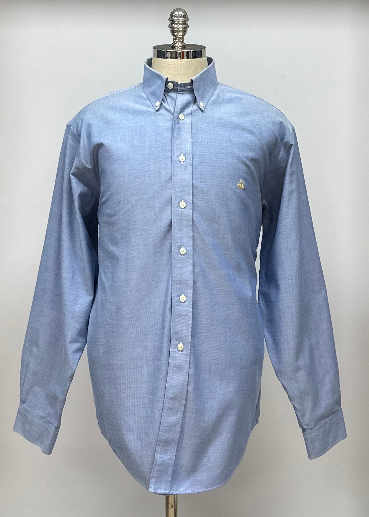 Camisa Brooks Brothers 🐑 color celeste claro tornasol Talla XL Entalle Regular