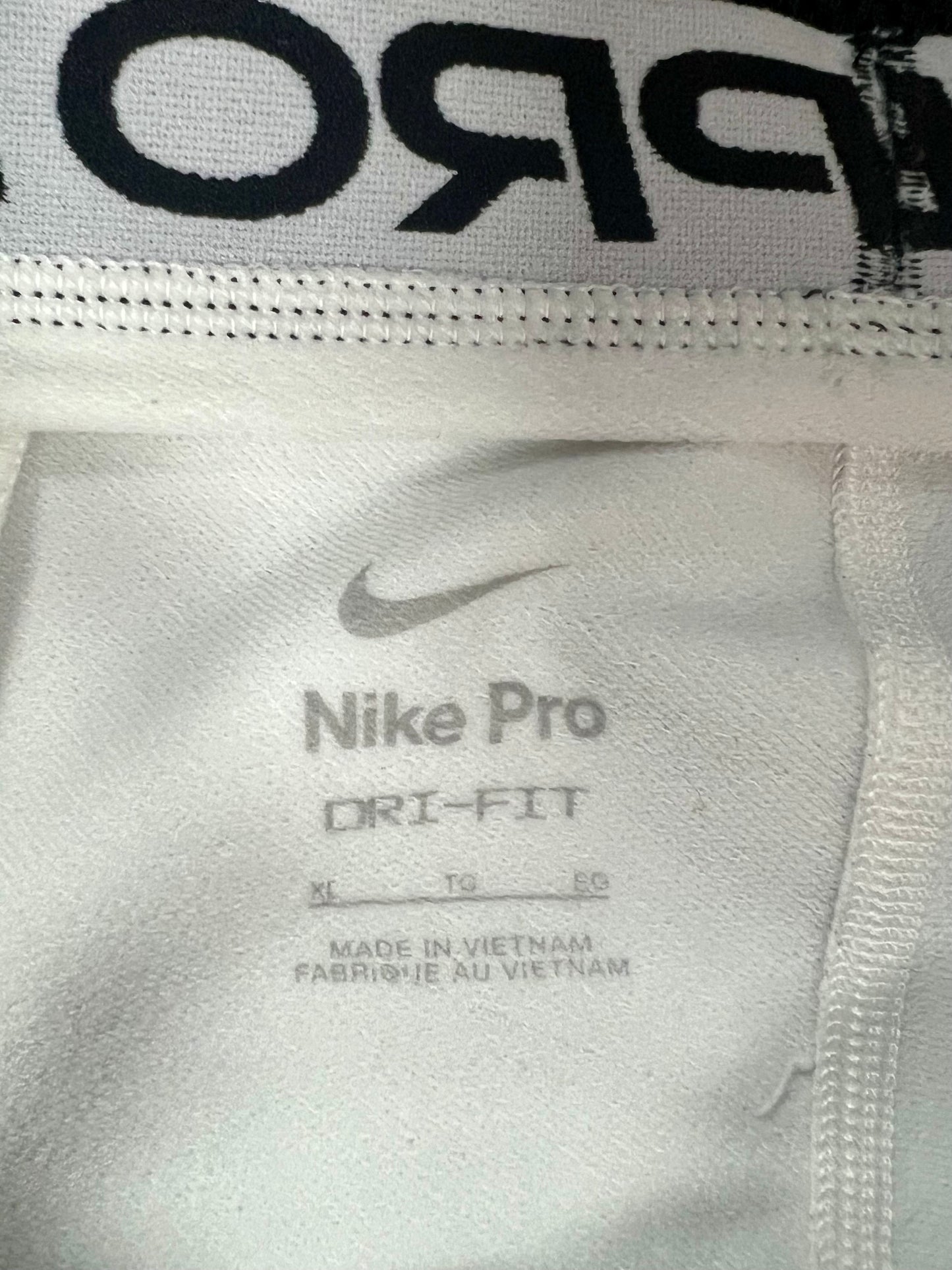Malla de entrenamiento licra Nike ✔️ Pro Dri-FIT para hombre en Color blanco cintura negro Talla XL