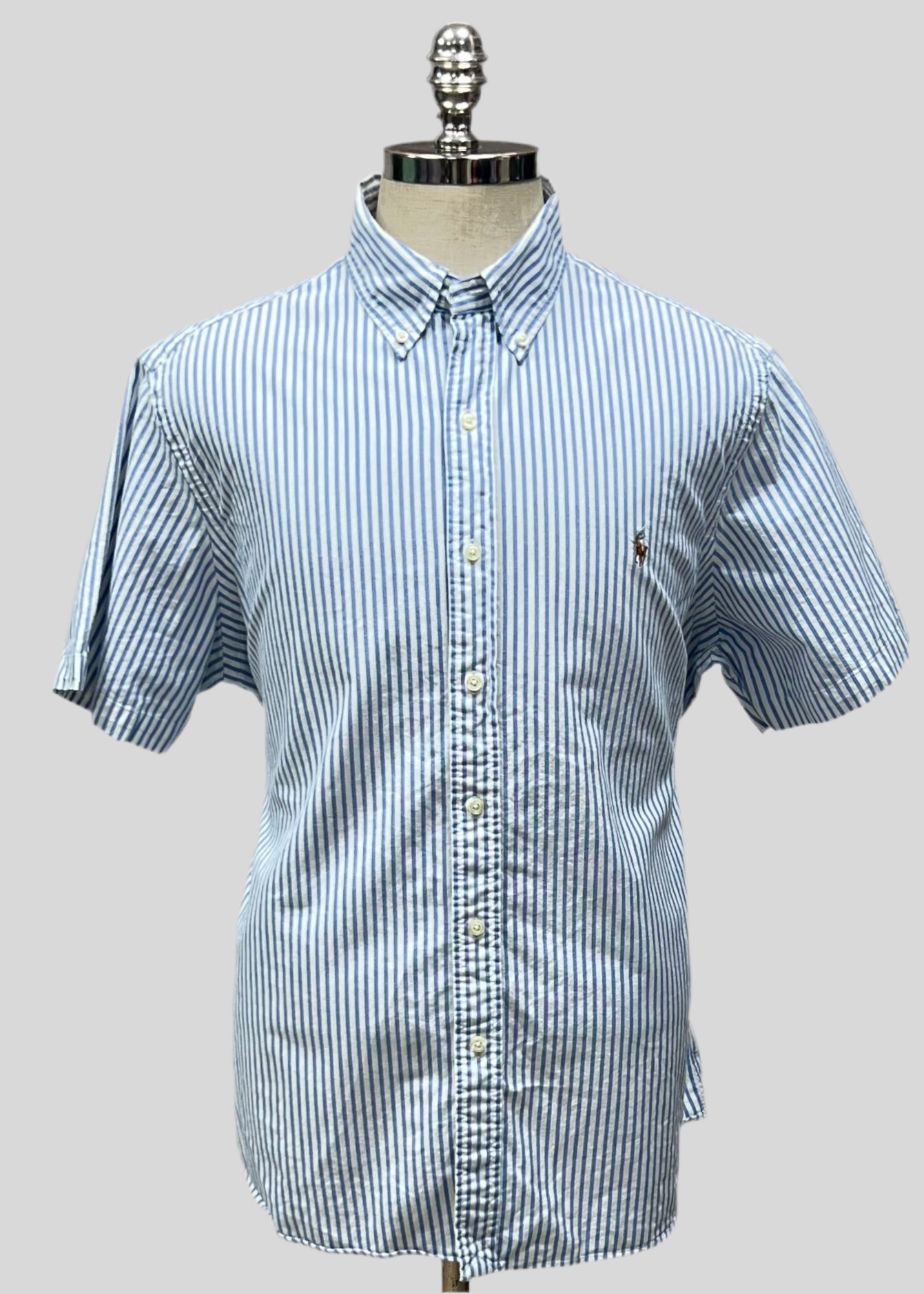 Camisa Polo Ralph Lauren 🏇🏼 Color blanco patron de rayas en color celeste Talla XL Entalle Clásico