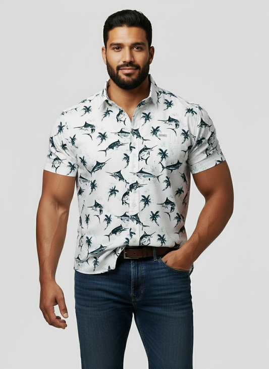 Camisa Columbia 🔹Color blanco con diseño de pez espada en azul y verde Talla XXL