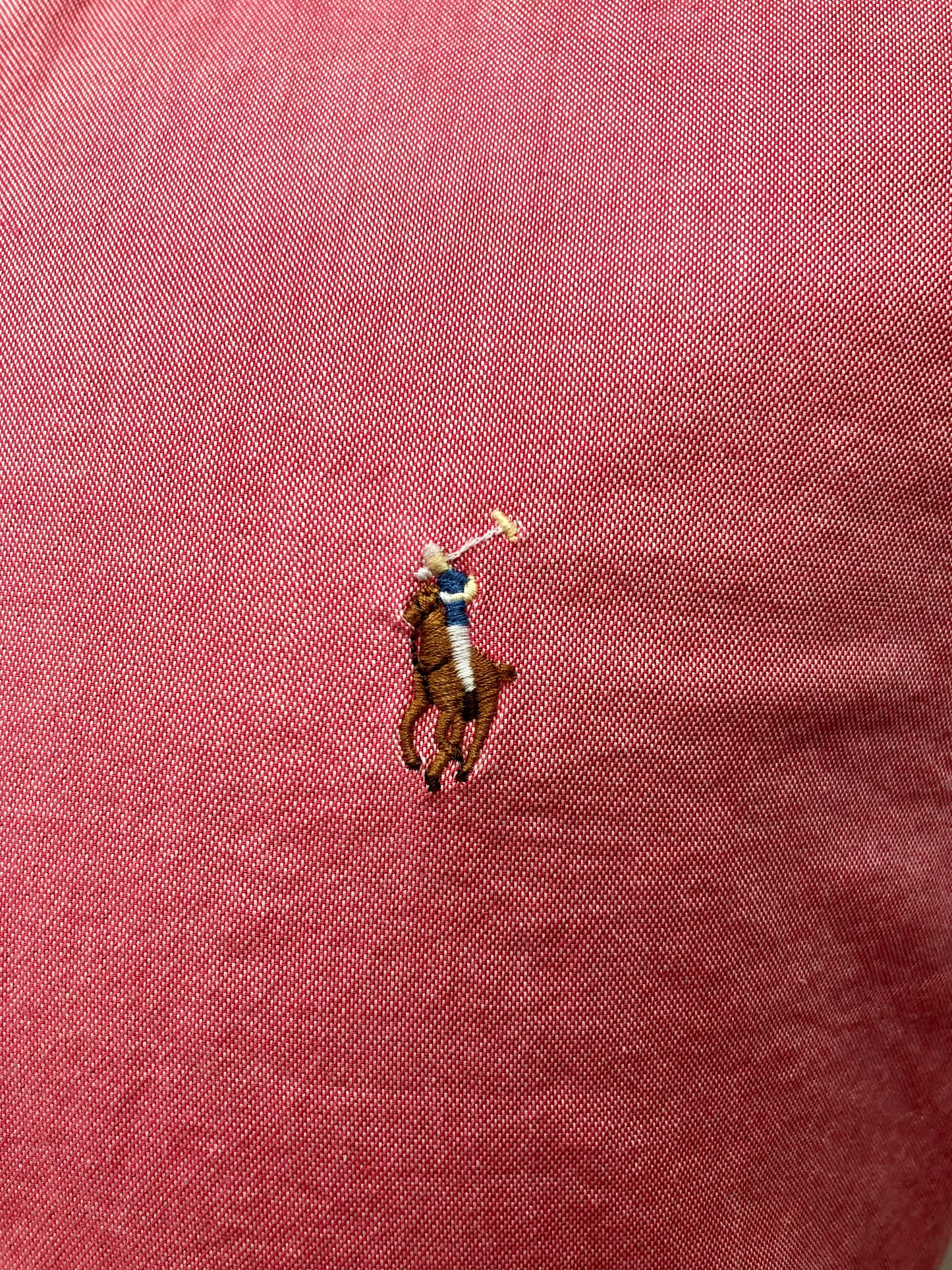 Camisa de botones Polo Ralph Lauren 🏇🏼  en color rosado magenta Talla L Entalle Regular