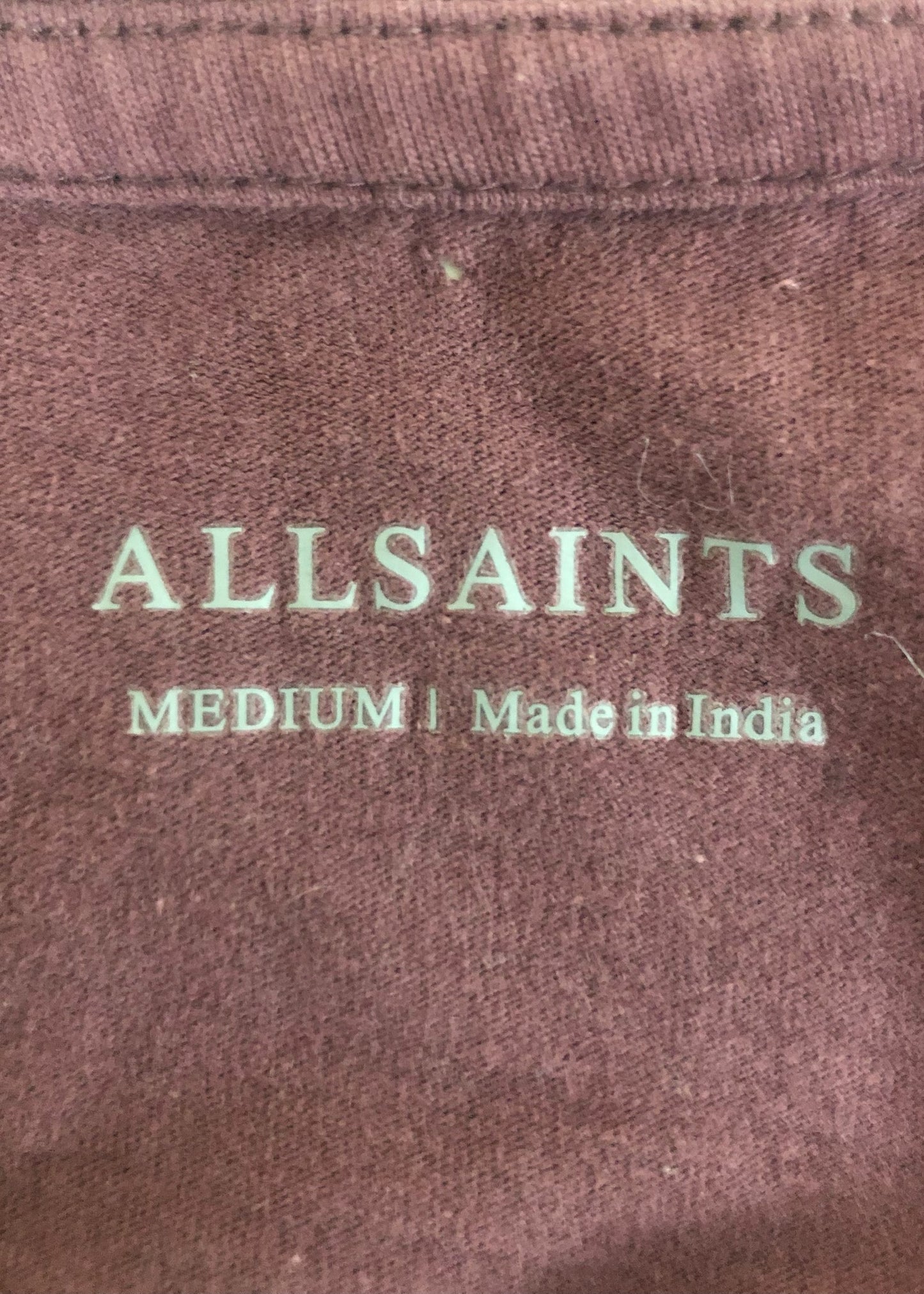 Camiseta cuello redondo AllSaints 🦌 color blanco y rayas en color rojo oscuro Talla S Entalle Regular (ver descripción)