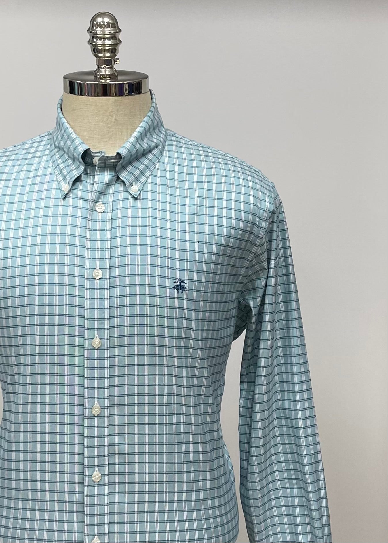 Camisa Brooks Brothers 🐑 color blanco con cuadros tartán en verde esmeralda y negro Talla L Entalle Regular