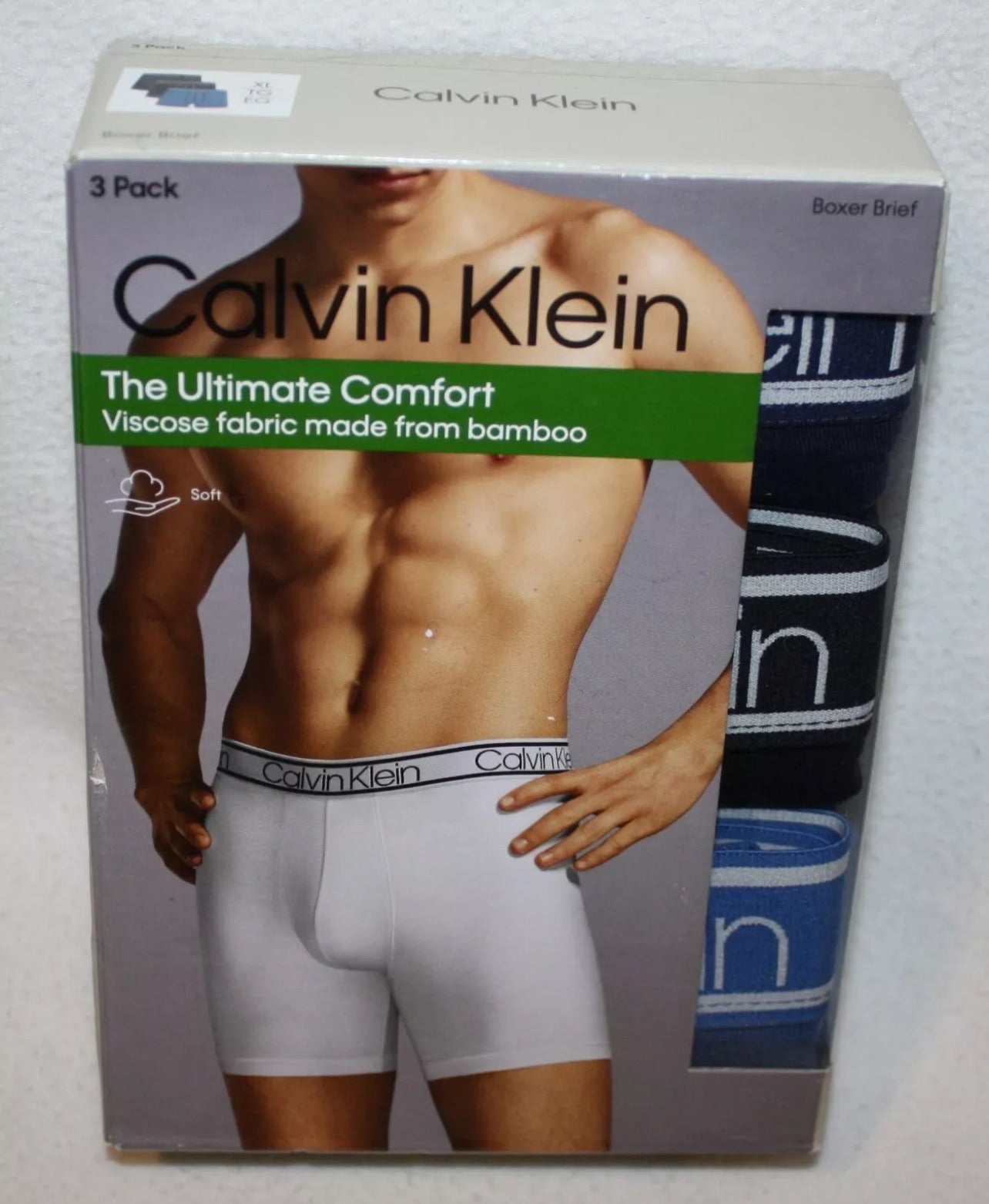 Paquete de 3 Calzoncillos tipo Boxer Calvin Klein The Ultimate Comfort en color azul, verde y negro - Tela ligera en Talla XL