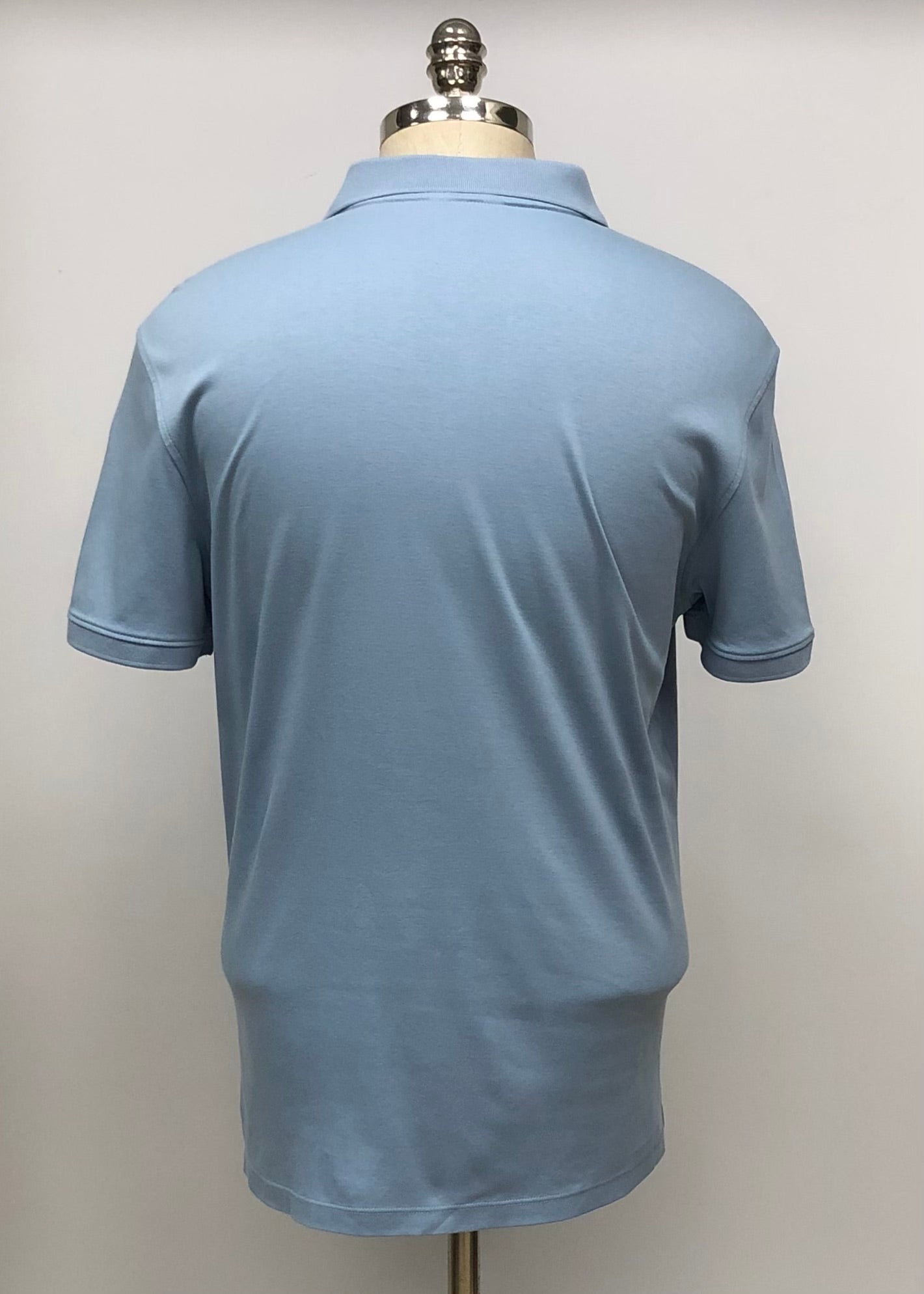 Camiseta Calvin Klein color azul claro Talla L Entalle regular (ver descripción)