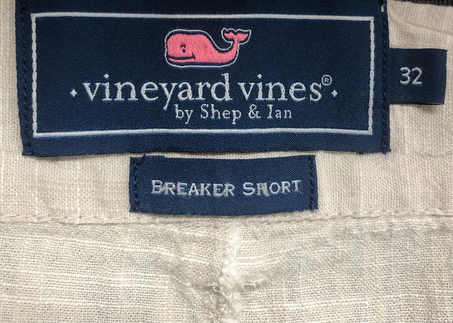Short Casual Vineyard Vines 🐳 color crema talla 32