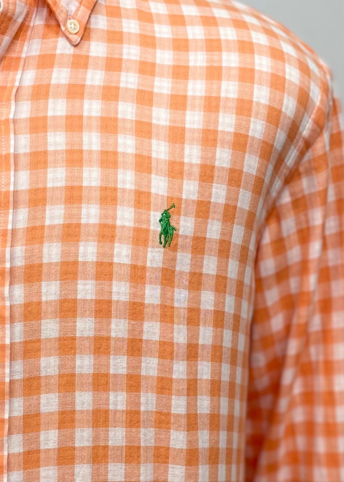 Camisa Polo Ralph Lauren 🏇🏼 con patron de cuadros en color naranja y blanco Talla XL Entalle Regular