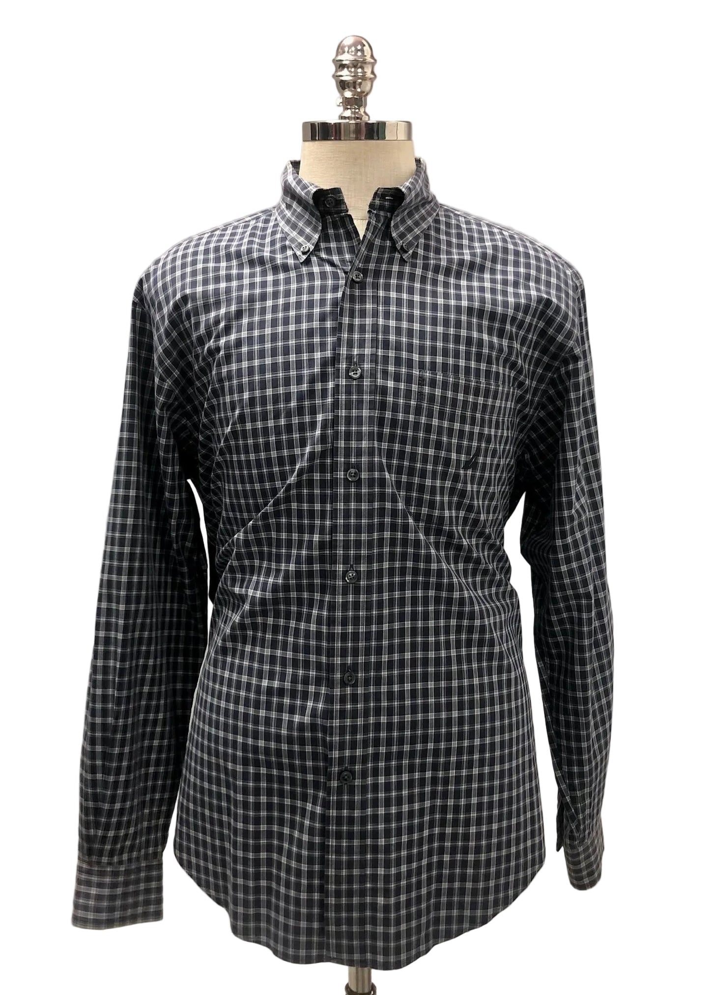 Camisa de botones Nautica ⚓️ de cuadros en color negro y blanco Talla L Entalle Regular