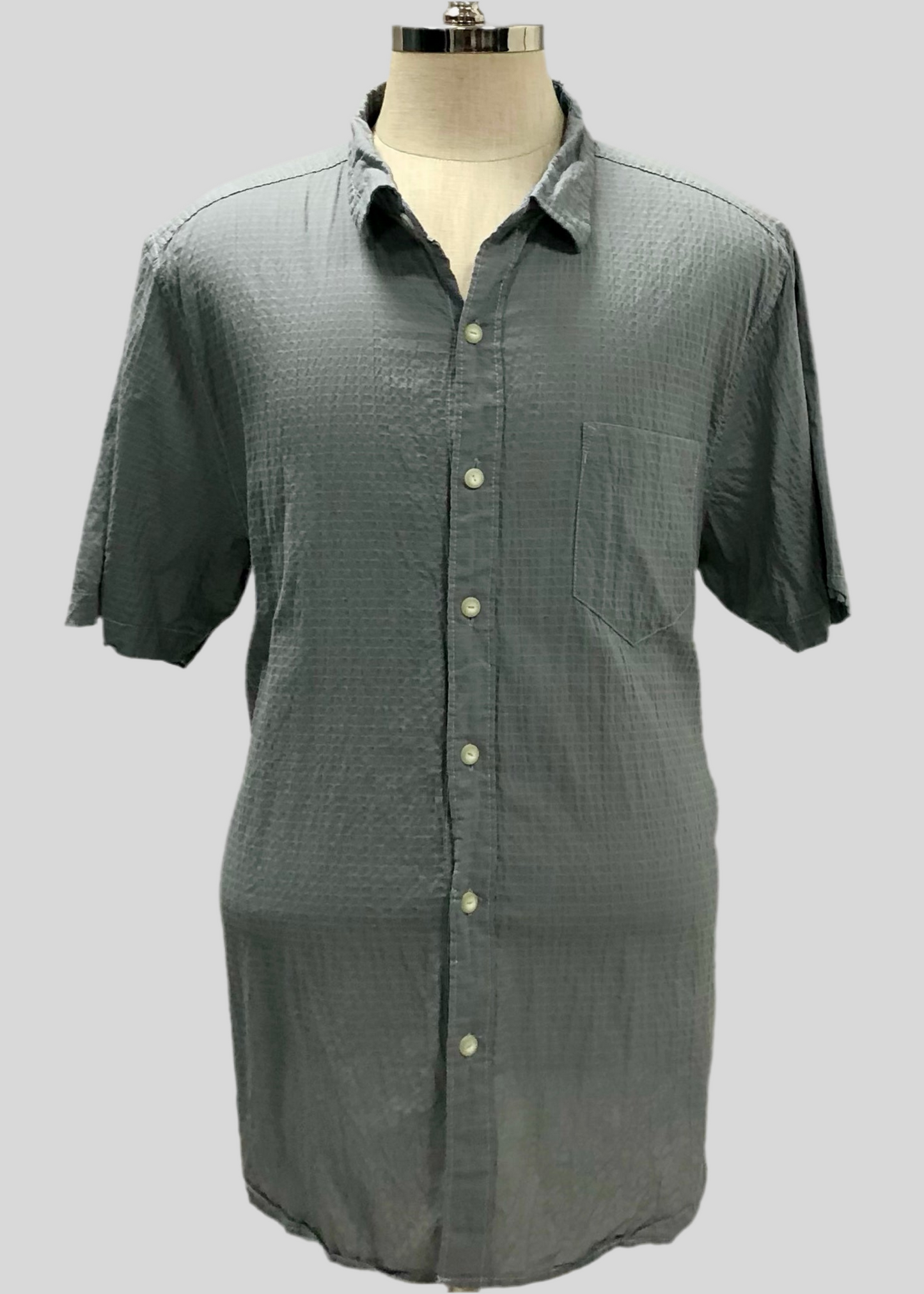 Camisa de botones Tommy Bahama 🌴 Seersucker en color gris  Talla 3XL Entalle Regular
