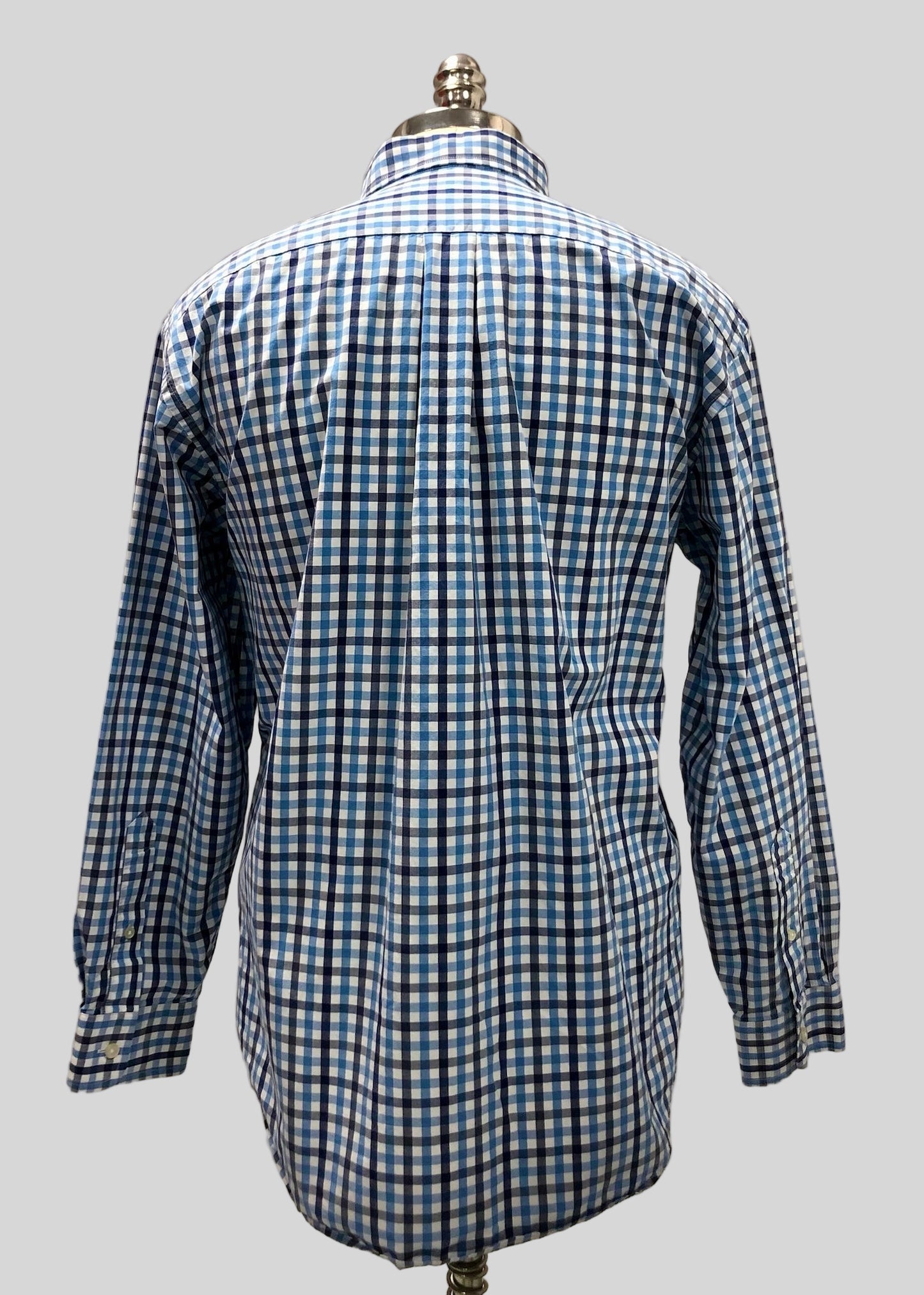 Camisa de botones Vineyard Vines 🐳 color blanco de cuadros en color gris y azul Talla L Entalle Regular