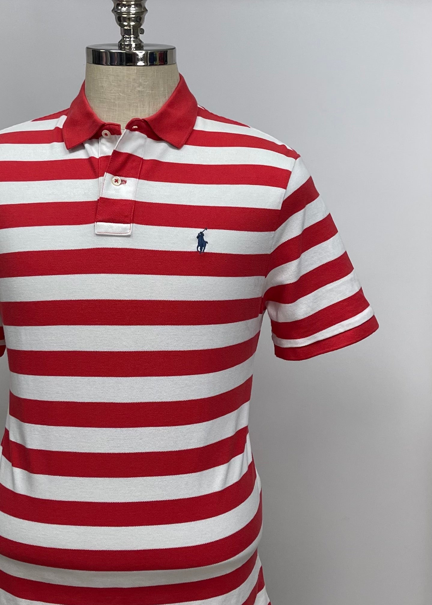 Camiseta Polo Ralph Lauren 🏇🏼 con patron de rayas en color rojo Talla L Entalle Clásico