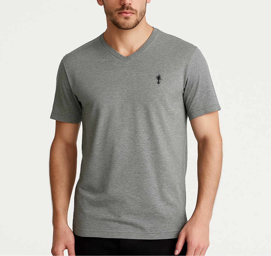 Camiseta cuello V Polo Ralph Lauren 🏇🏼 color gris con logo en azul navy Talla Medium Entalle Clásico
