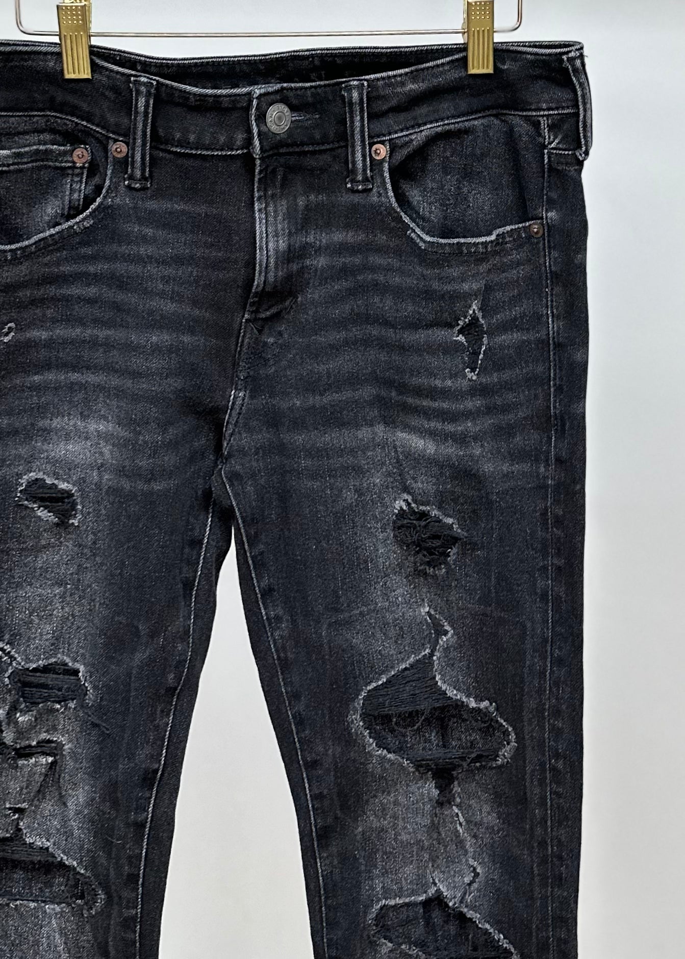 Pantalon jeans American Eagle color negro Talla 31x32 Corte Skinny Freshapparelpty