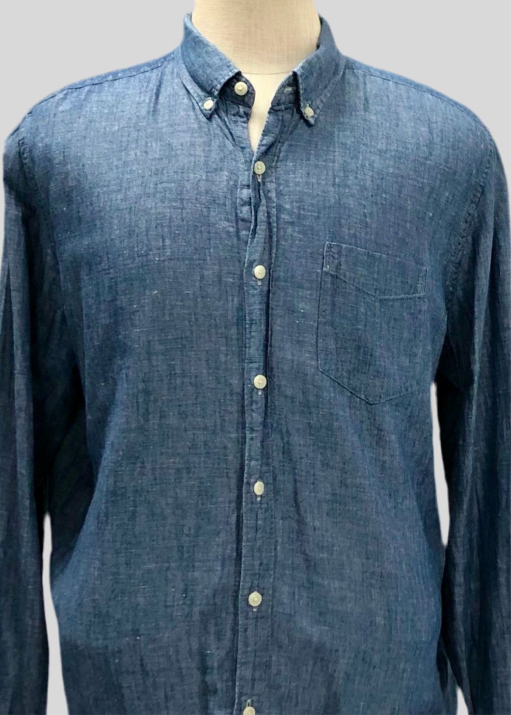 Camisa de botones American Eagle 🦅 de jeans color azul oscuro Talla XL Entalle Clásico