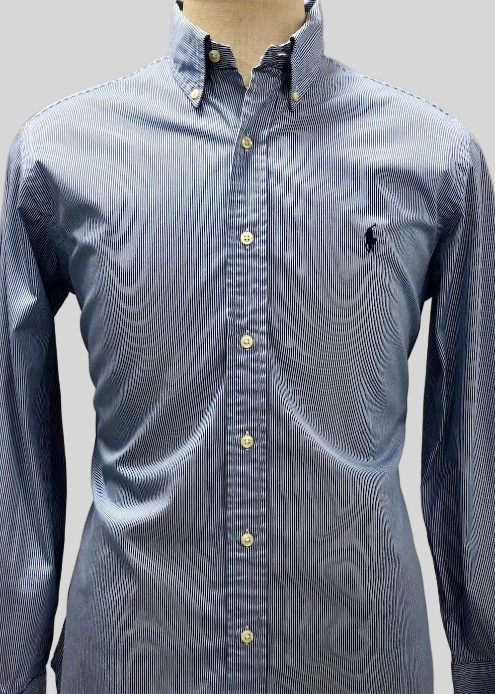 Camisa Polo Ralph Lauren 🏇🏼 de finas rayas azul navy y blanco Talla L Entalle Custom Fit