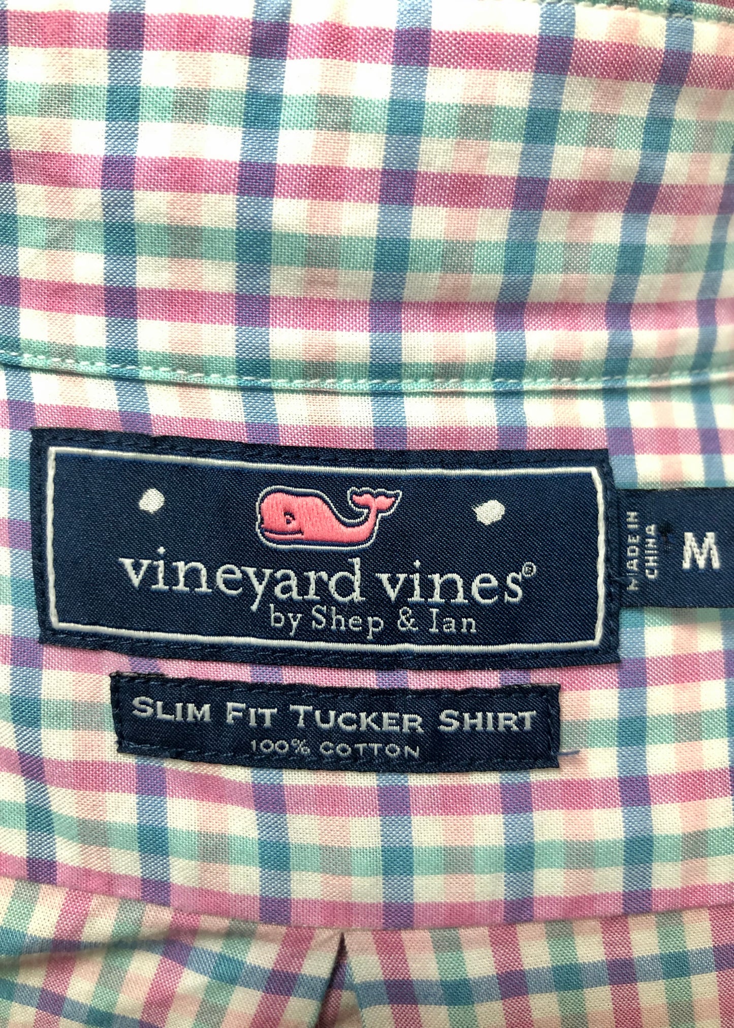 Camisa Vineyard Vines 🐳 color blanco de cuadros en color rosado, verde y azul Talla M Entalle Slim Fit (ver descripción)