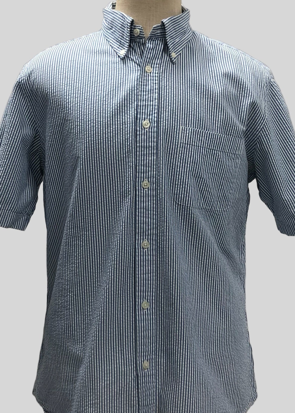 Camisa de botones Brooks Brothers 🐑 Seersucker de rayas en color azul y blanco Talla L Entalle Regular
